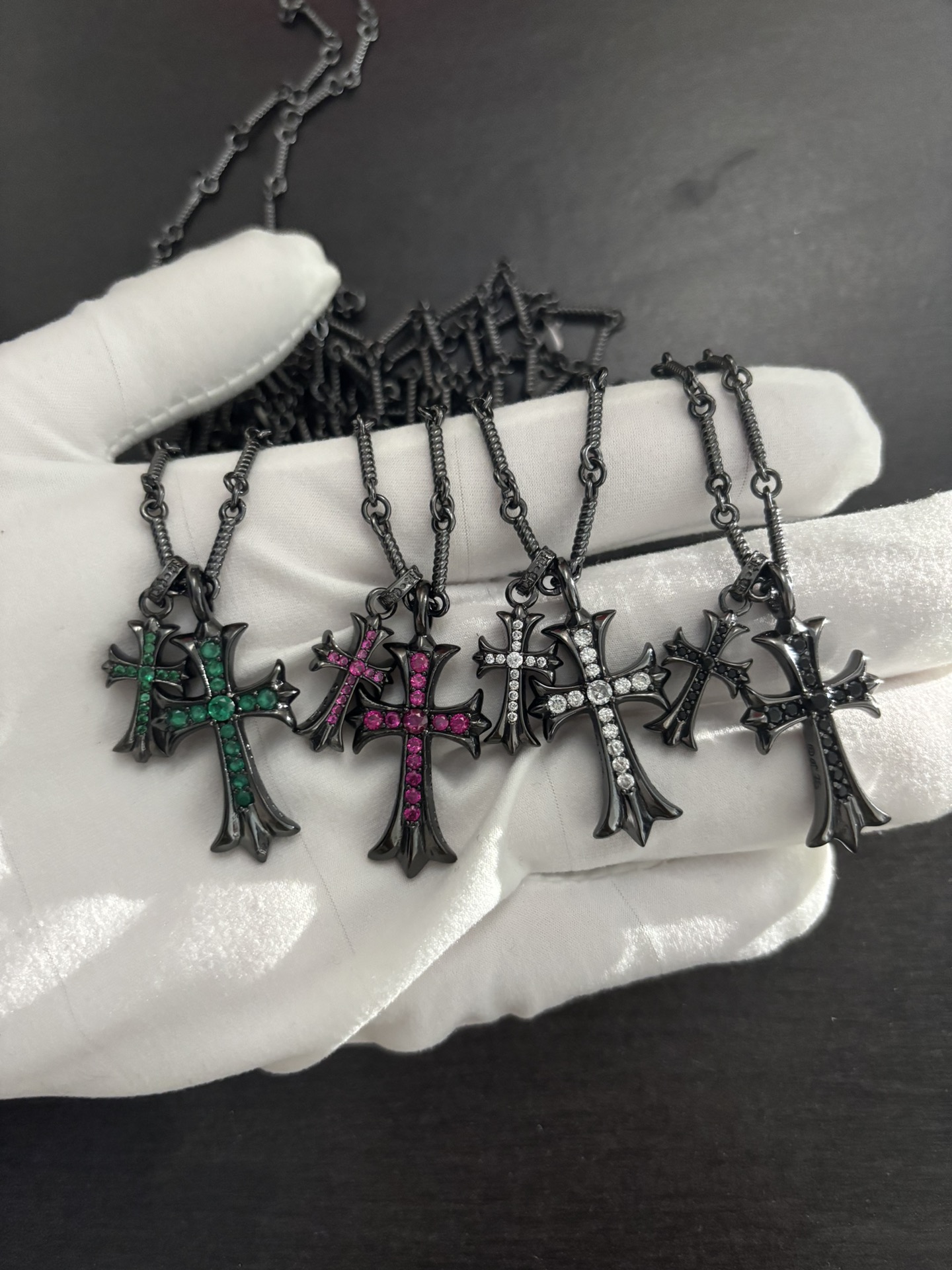 NO:108900,Croheart cross gun black necklace, jewelry boutique, chrome hearts, necklace19860909克罗心十字架枪黑色项链,饰品精品,chrome hearts,necklace,Jewelry