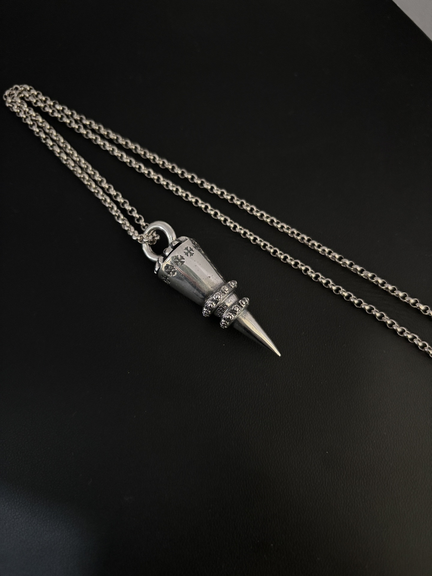 NO:111538,Cross bullet rivet pendant necklace, jewelry boutique, chrome hearts, necklace19860909克罗心子弹头铆钉吊坠项链,饰品精品,chrome hearts,necklace,Jewelry
