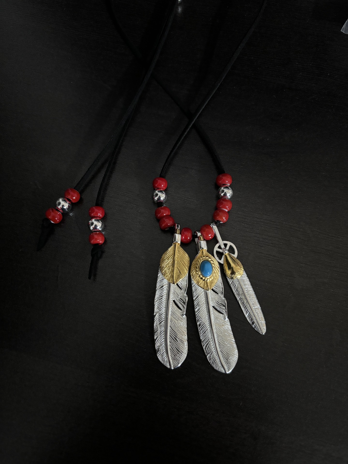 NO:380453,Takahashi Feather Deerskin Rope Necklace, Jewelry Boutique, Necklace19860909高桥羽毛鹿皮绳项链,饰品精品,necklace,Jewelry