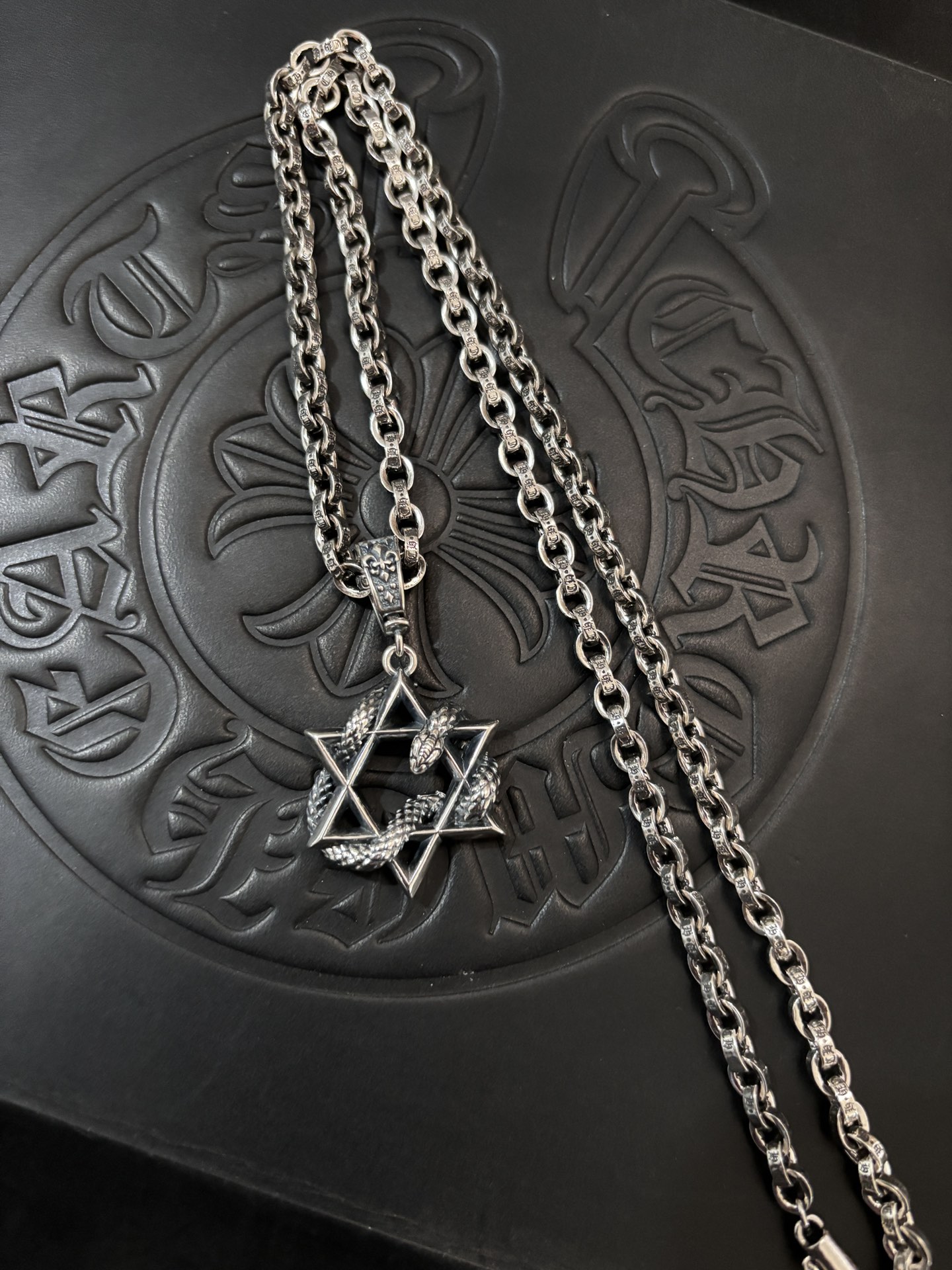 NO:113060,Cro's same style as hexagram snake letter necklace, jewelry fine, chrome hearts, necklace19860909克罗同款六芒星灵蛇字母项链,饰品精品,chrome hearts,necklace,Jewelry