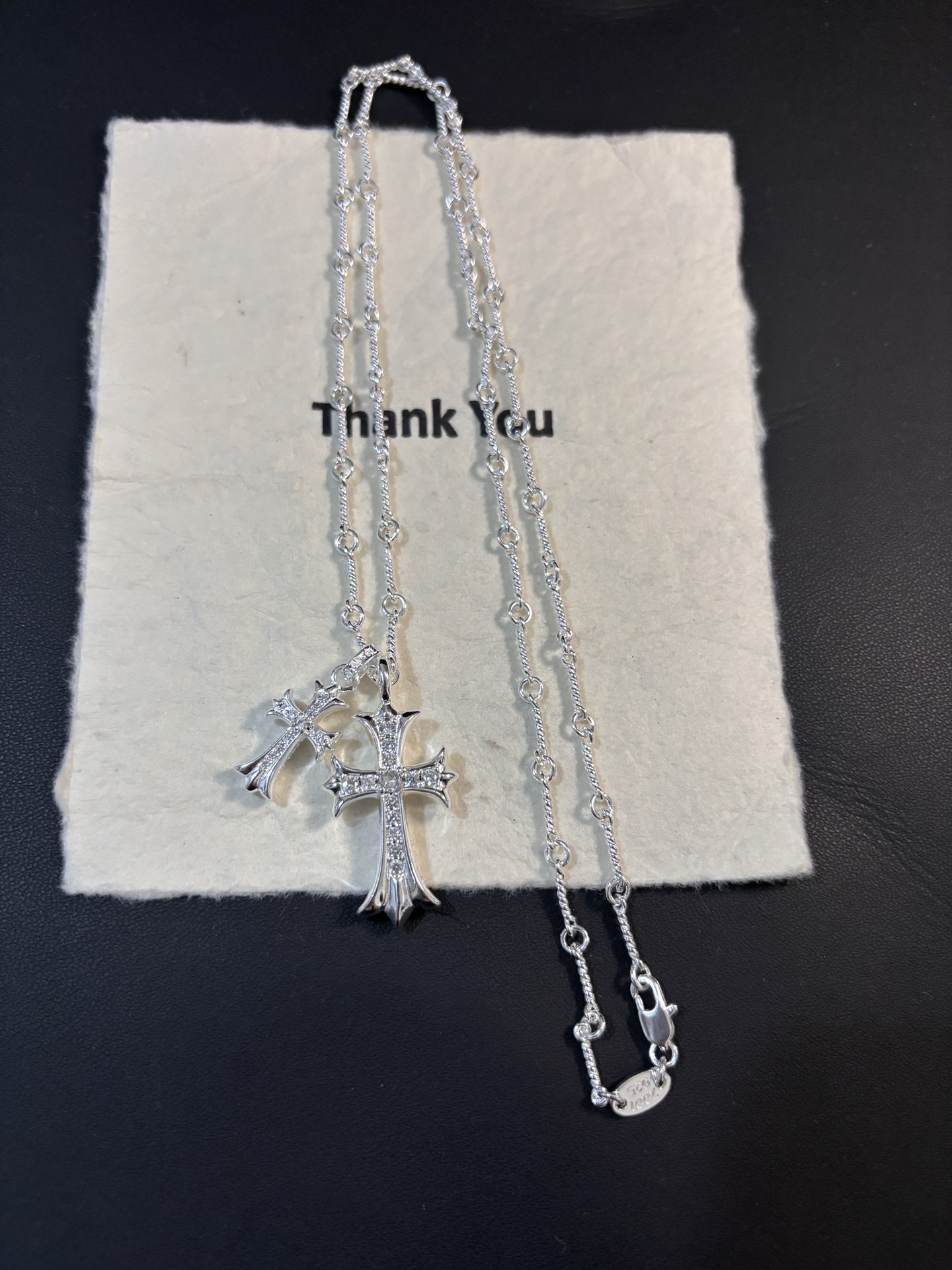 💰100 克罗心𝐂𝐡𝐫𝐨𝐦𝐞 𝐡𝐞𝐚𝐫𝐭𝐬  双十字架项链

这款超多网红 明星同款 