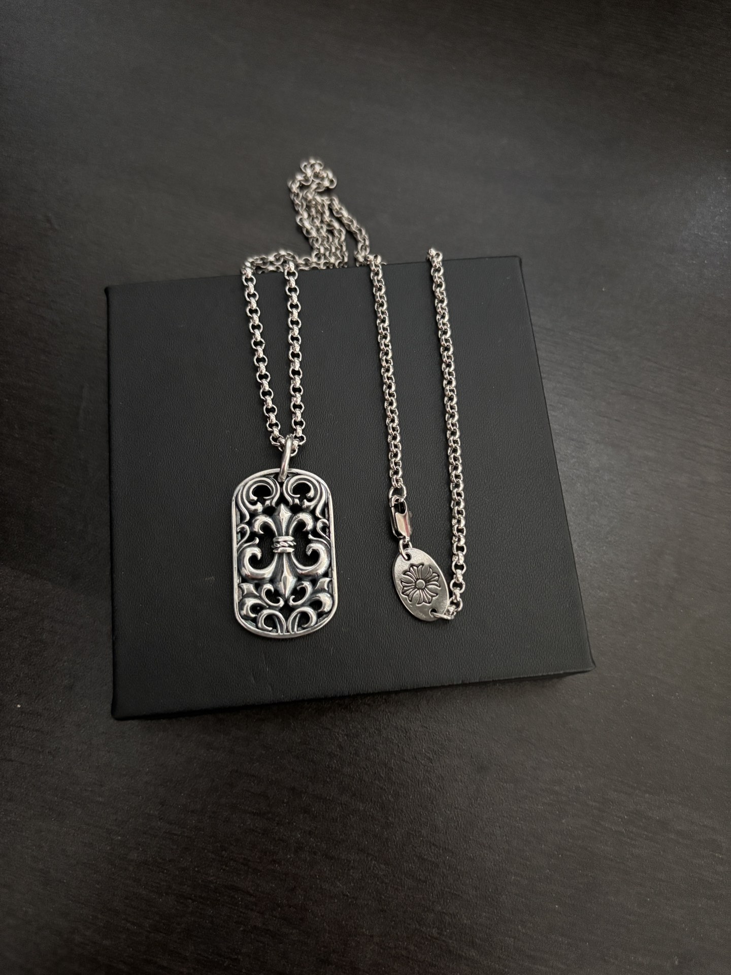 NO:114845,New Cro Scout Flower Necklace, Elegant Jewelry, Chrome Hearts, Necklace19860909新款克罗童军花项链,饰品精品,chrome hearts,necklace,Jewelry