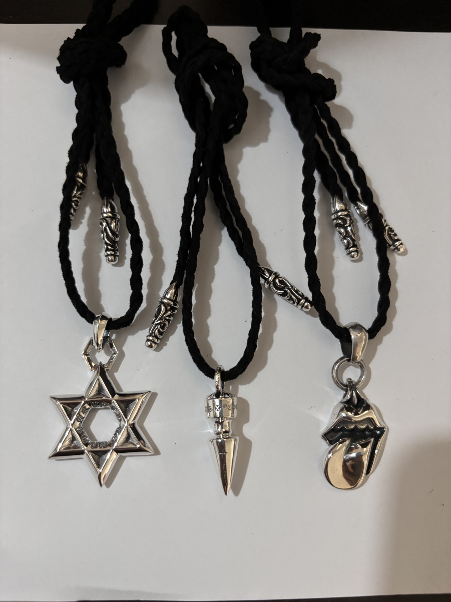 NO:378474,Crohexa star bullet big tongue scalp necklace, jewelry boutique, chrome hearts, necklace19860909克罗六芒星 子弹头 大舌头皮绳项链,饰品精品,chrome hearts,necklace,Jewelry