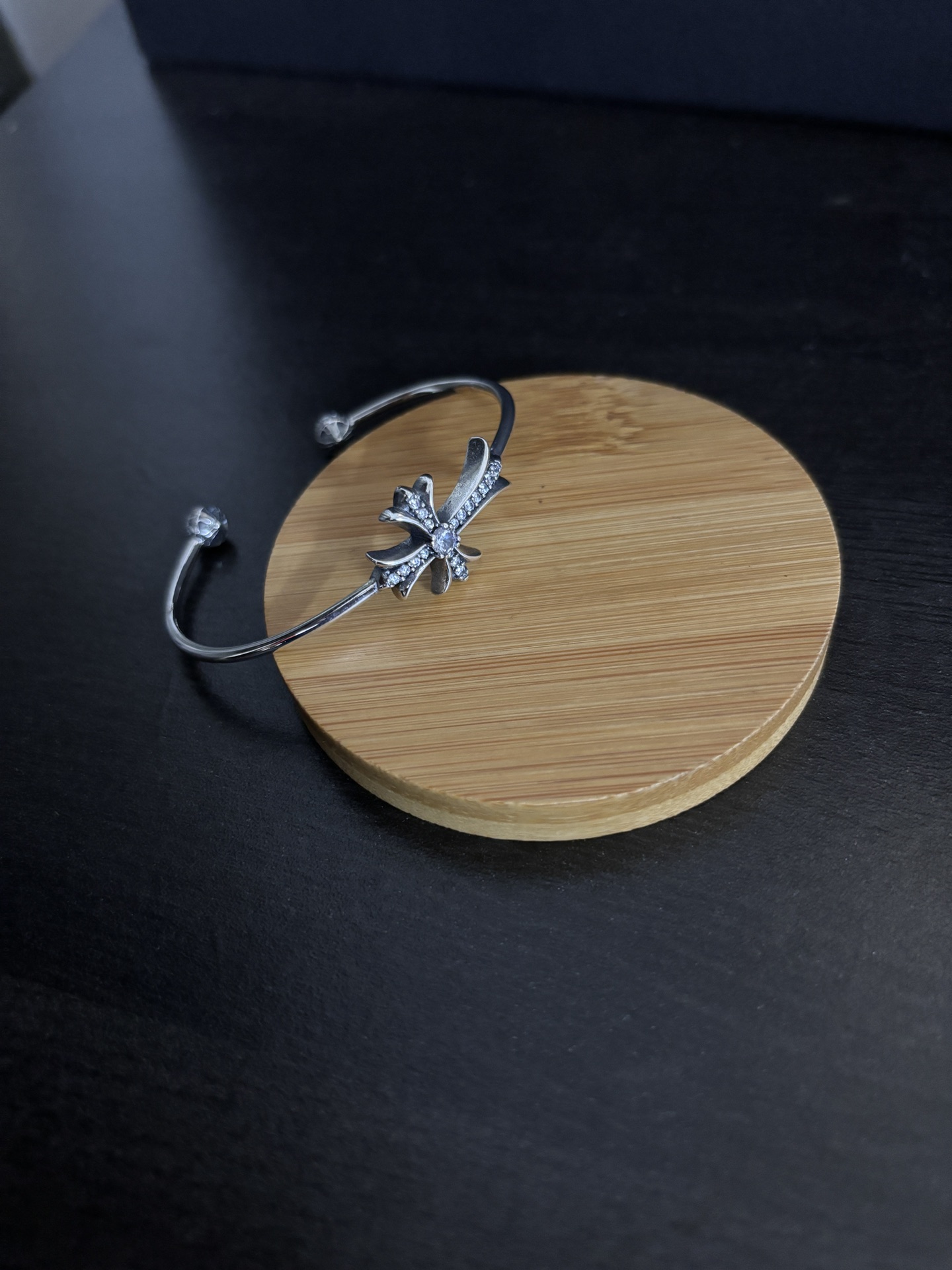 375-Cross-Cross White Drilling bracelet - 图片 4