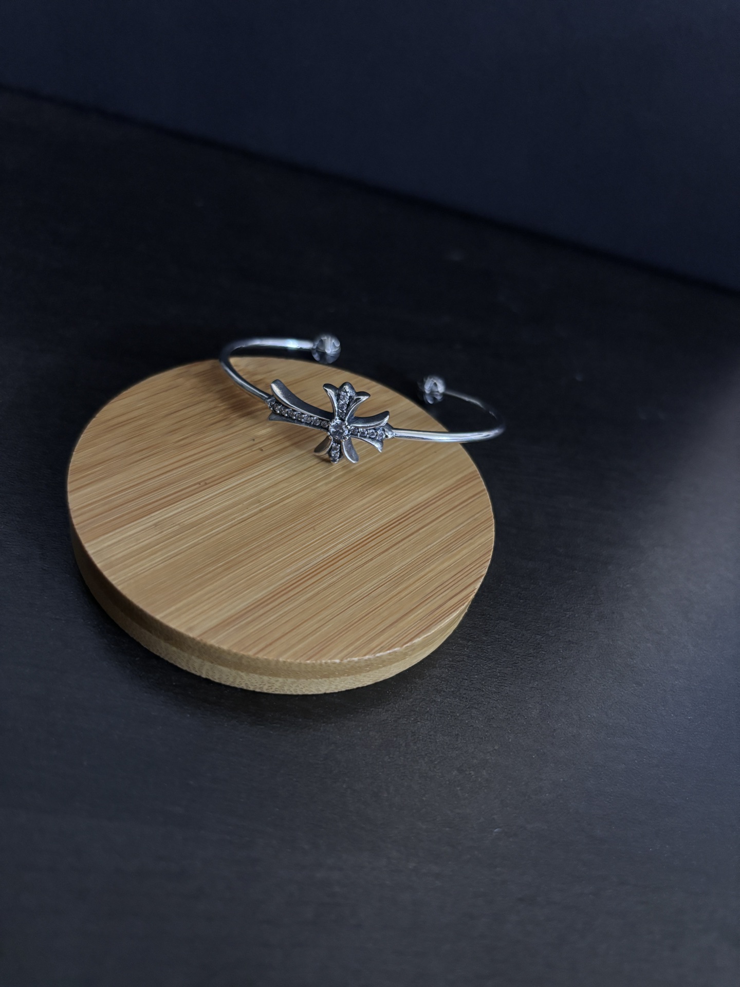 375-Cross-Cross White Drilling bracelet - 图片 2