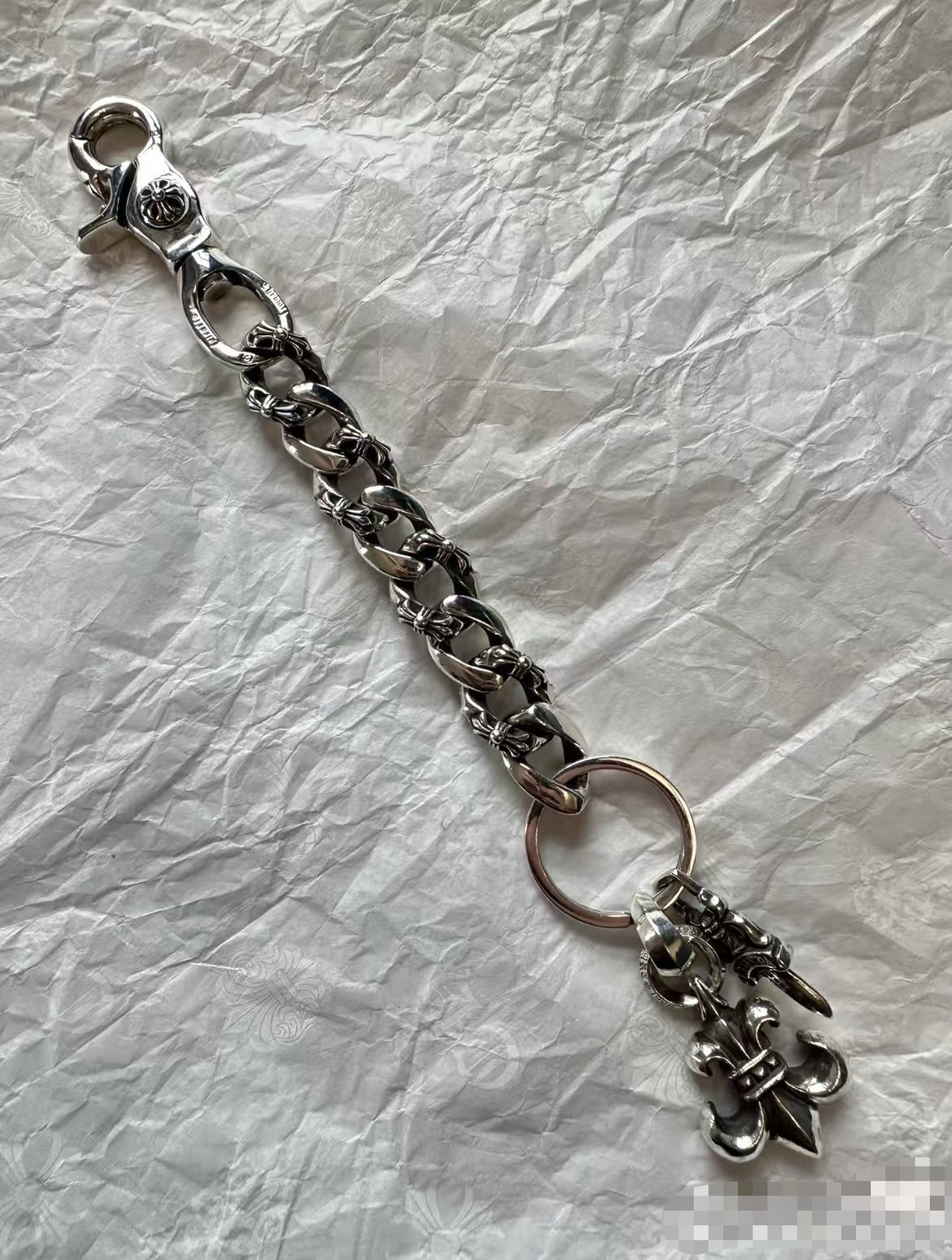 NO:583009,Chromehearts Scout flower lobster buckle keychain, jewelry boutique, chrome hearts, keychain19860909Chromehearts 童军花龙虾扣钥匙扣,饰品精品,chrome hearts,keychain,Jewelry