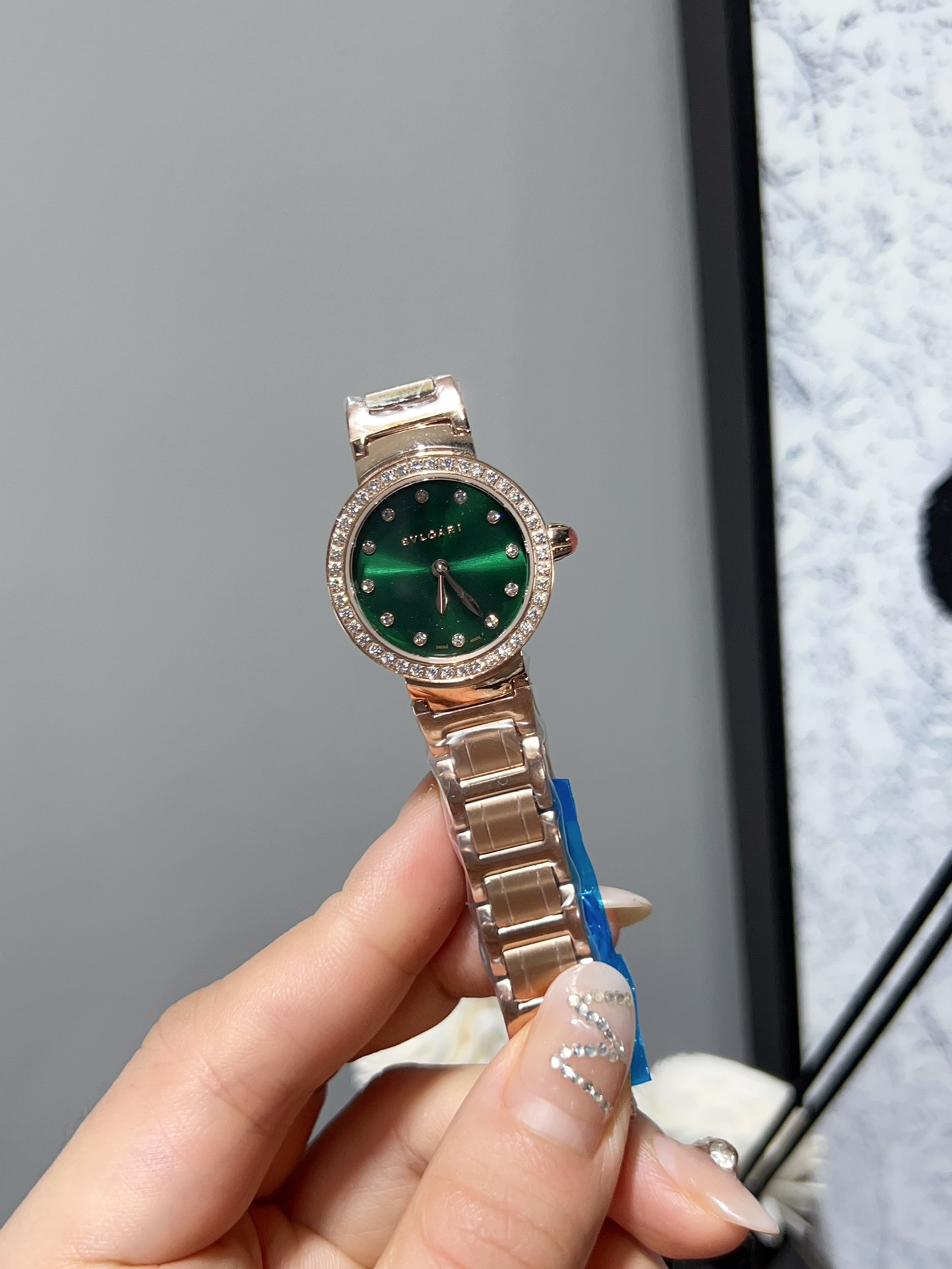 Luxury Bvlgari Watch with Imported Stone and Steel, Kim 210 Ceramics Drilling - 图片 4