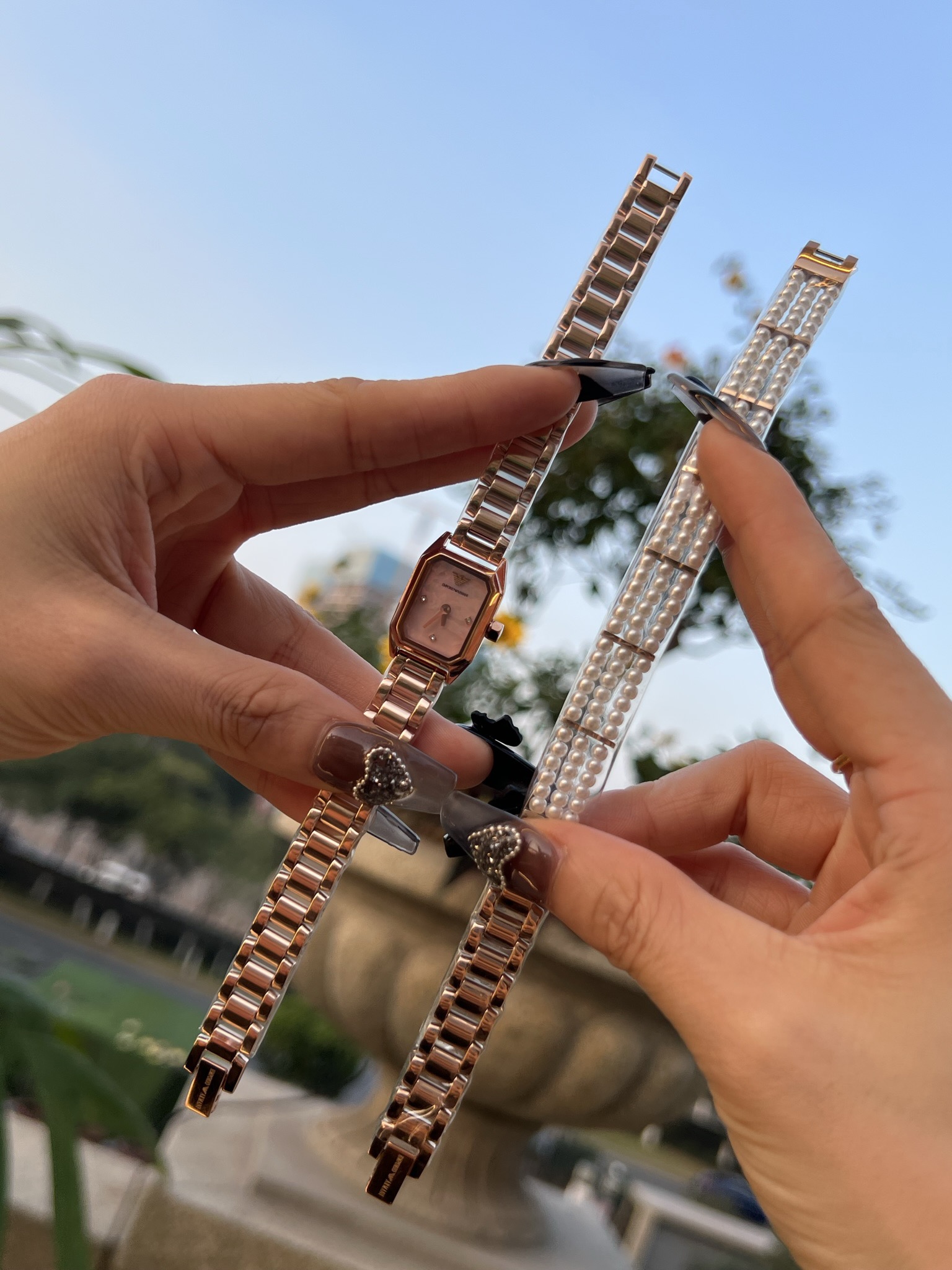 Elegant Amani ARMANI AR11323 Remordon-style Wristwatch with Natural Pearl Bee Watchboard - 图片 2