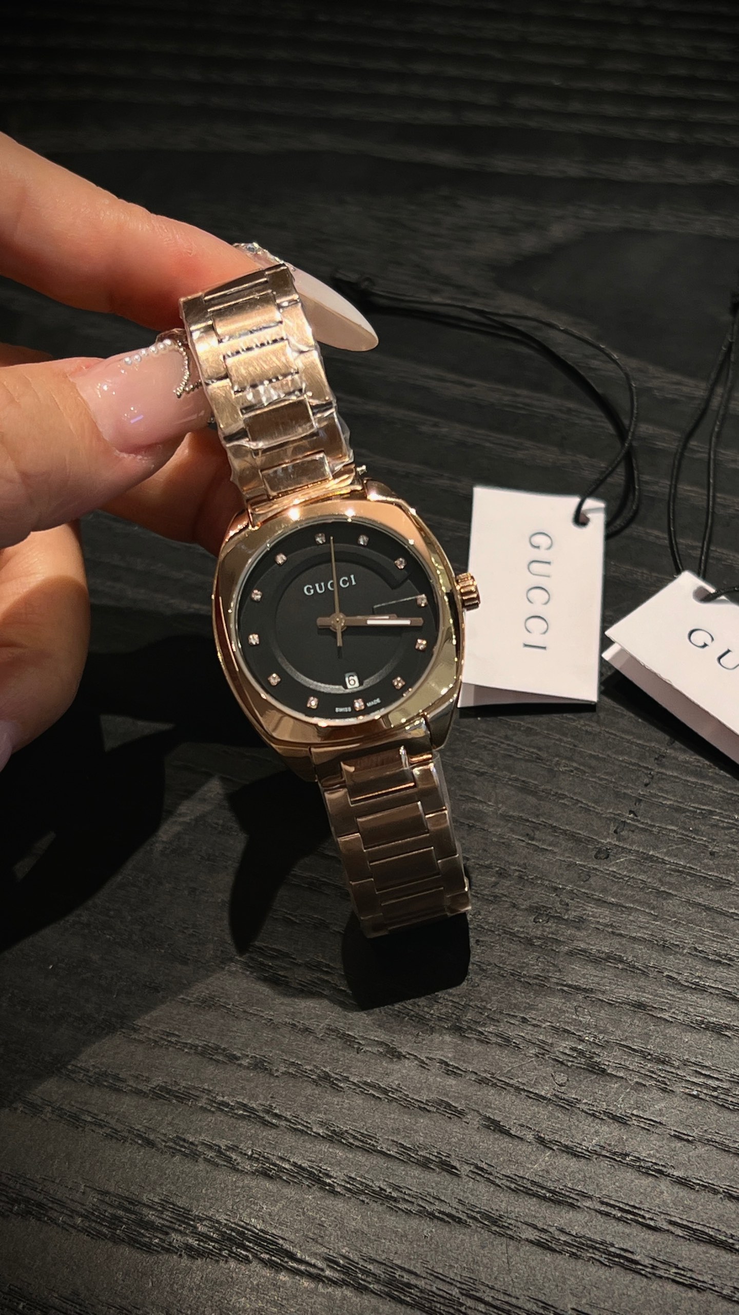 White shell 260 gold p644 Monuments Gucci Gucci GG2570 YA142504 wristwatch stone machine, size 28mm. Delivery - 图片 3
