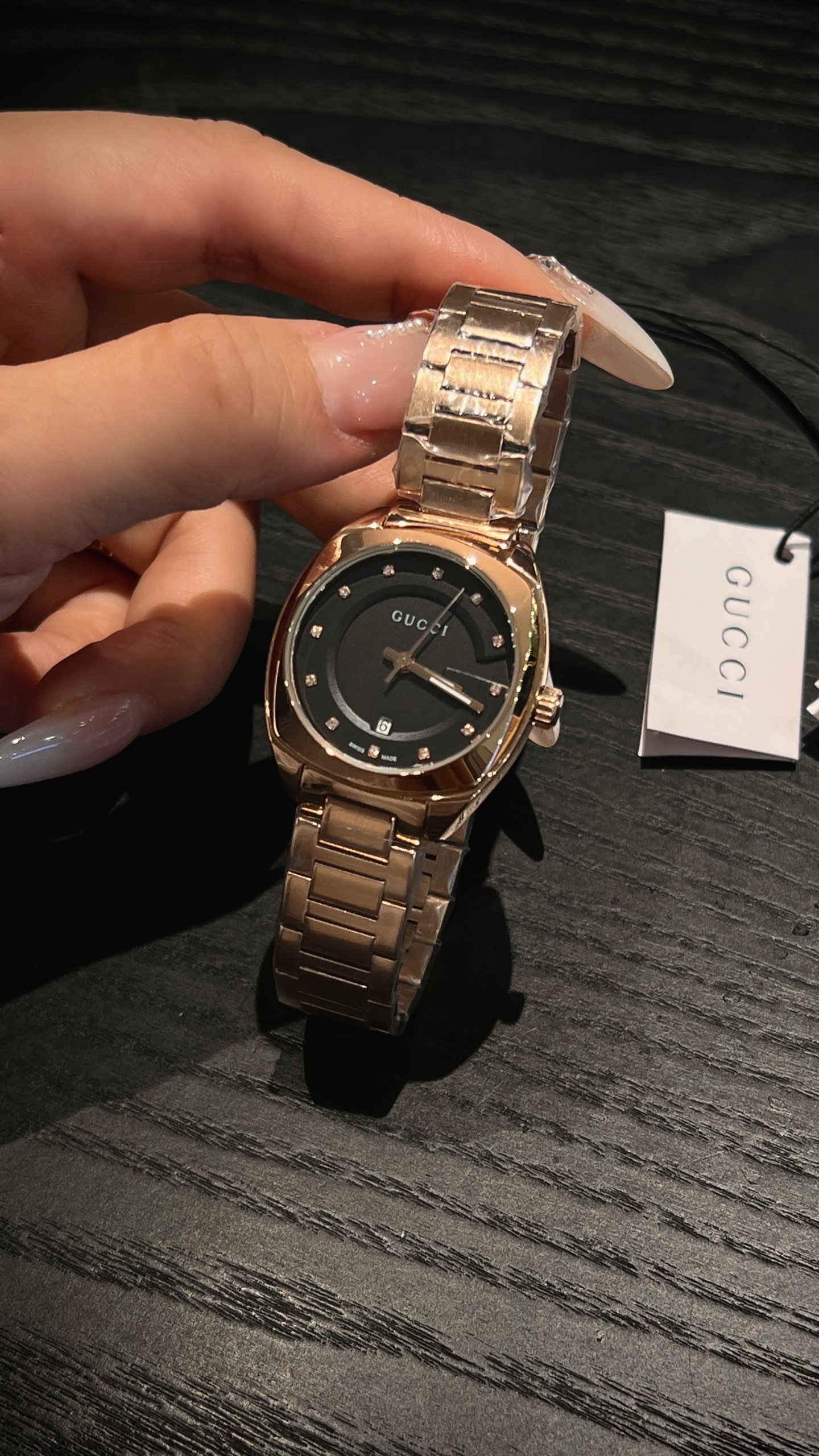 White shell 260 gold p644 Monuments Gucci Gucci GG2570 YA142504 wristwatch stone machine, size 28mm. Delivery - 图片 2