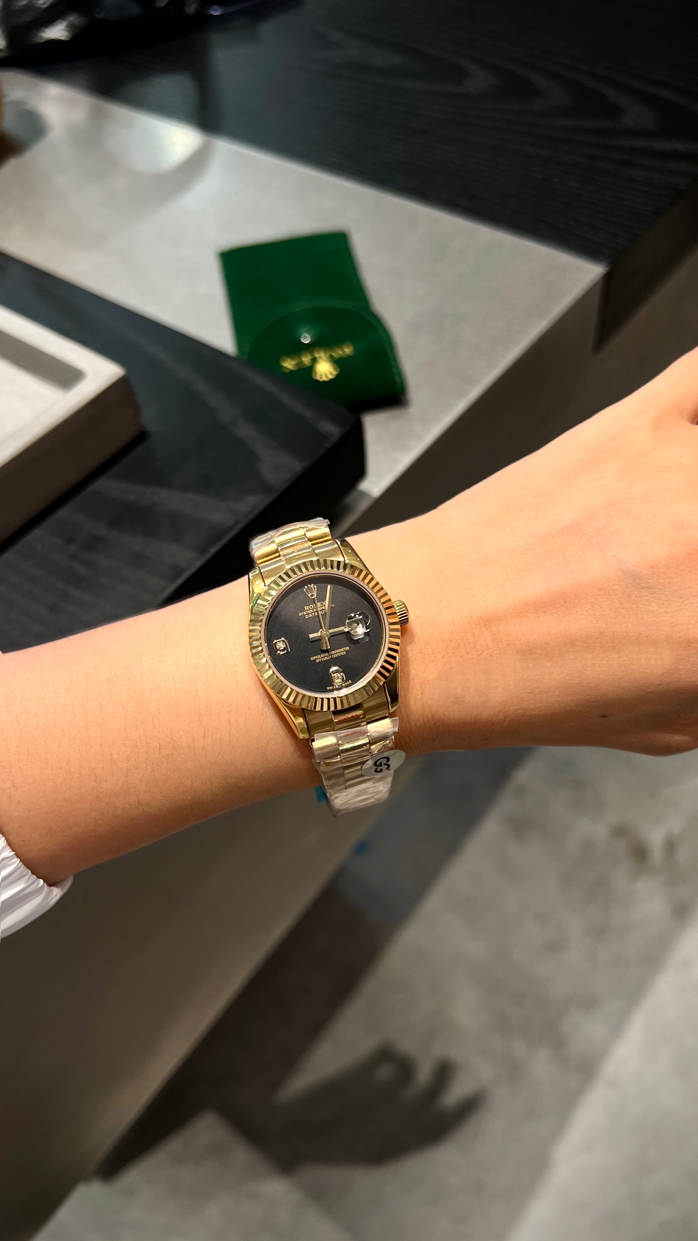 “Rolex Journal: Elegant Women’s Series with Steel Belts and Crystal Diamonds” - 图片 8