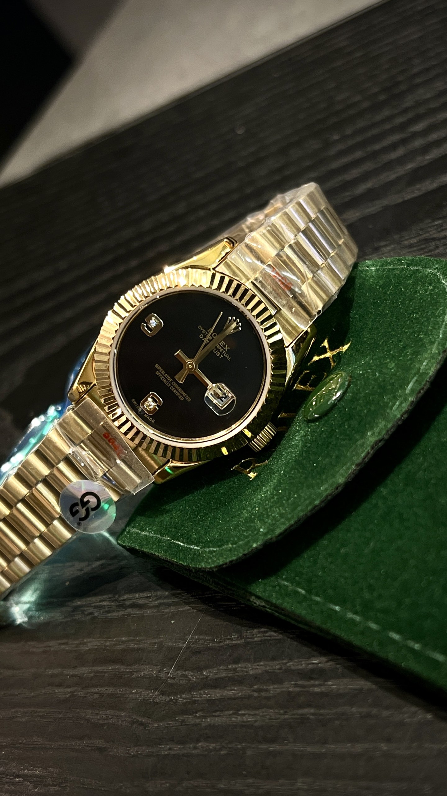 “Rolex Journal: Elegant Women’s Series with Steel Belts and Crystal Diamonds” - 图片 3