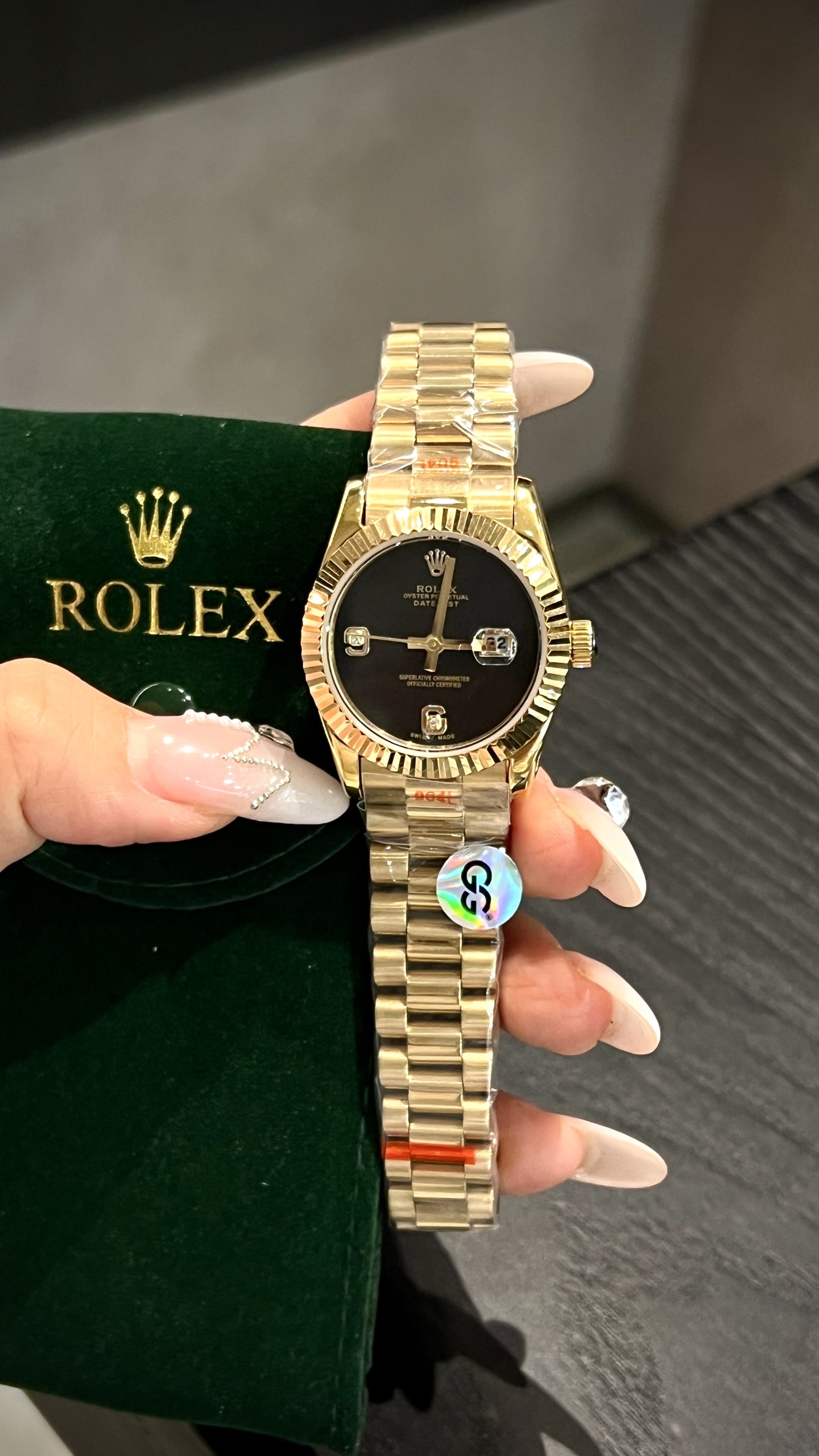 “Rolex Journal: Elegant Women’s Series with Steel Belts and Crystal Diamonds” - 图片 4