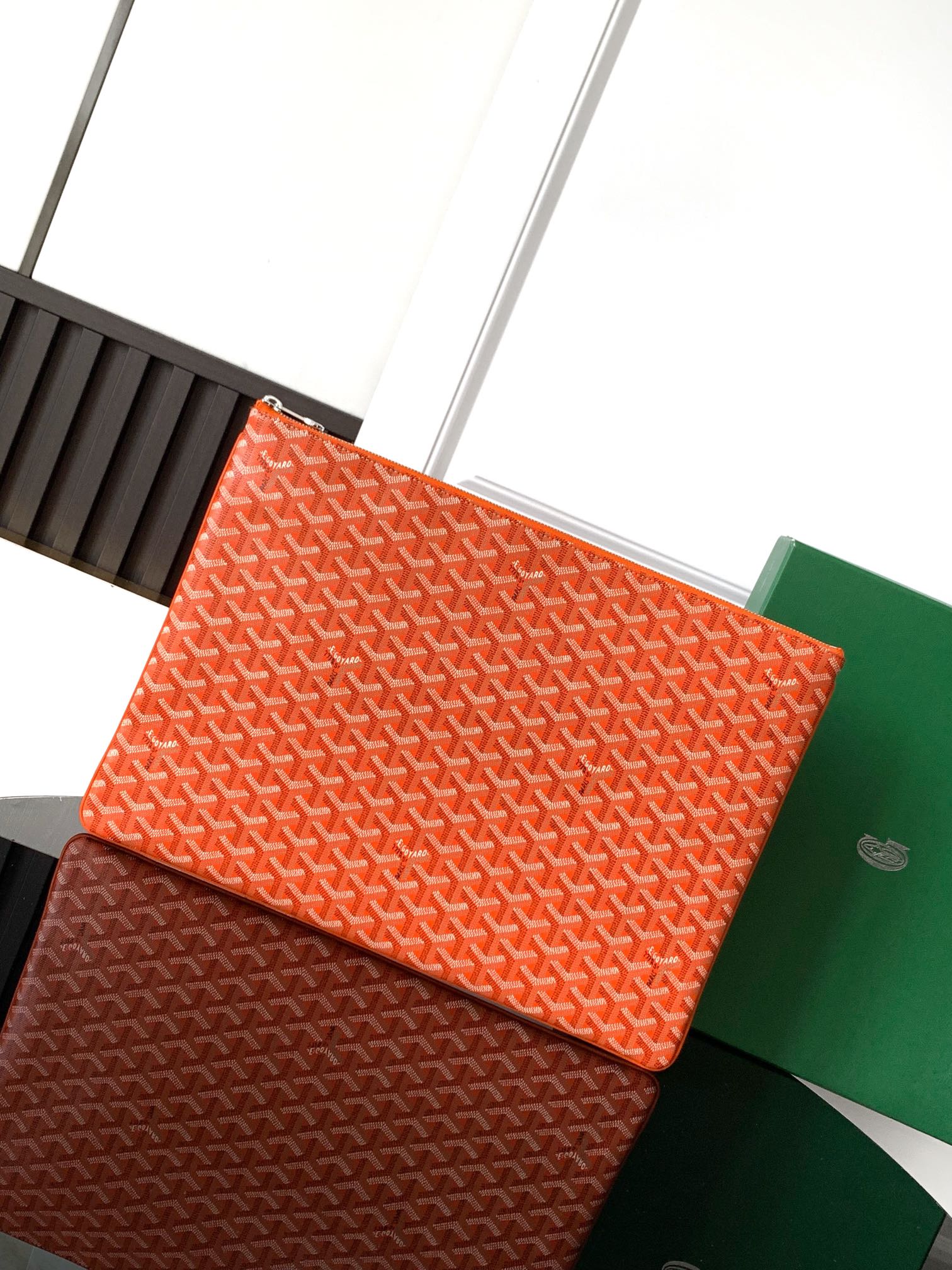 Goyard MGM手拿包可以用作办公室小袋
