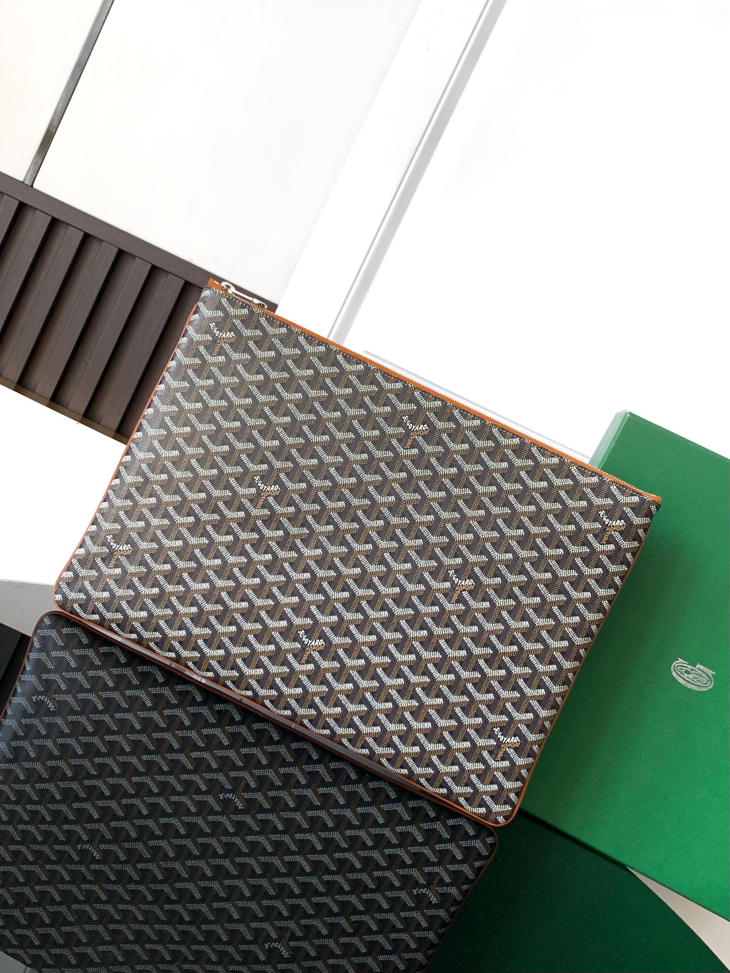 Goyard MGM手拿包可以用作办公室小袋