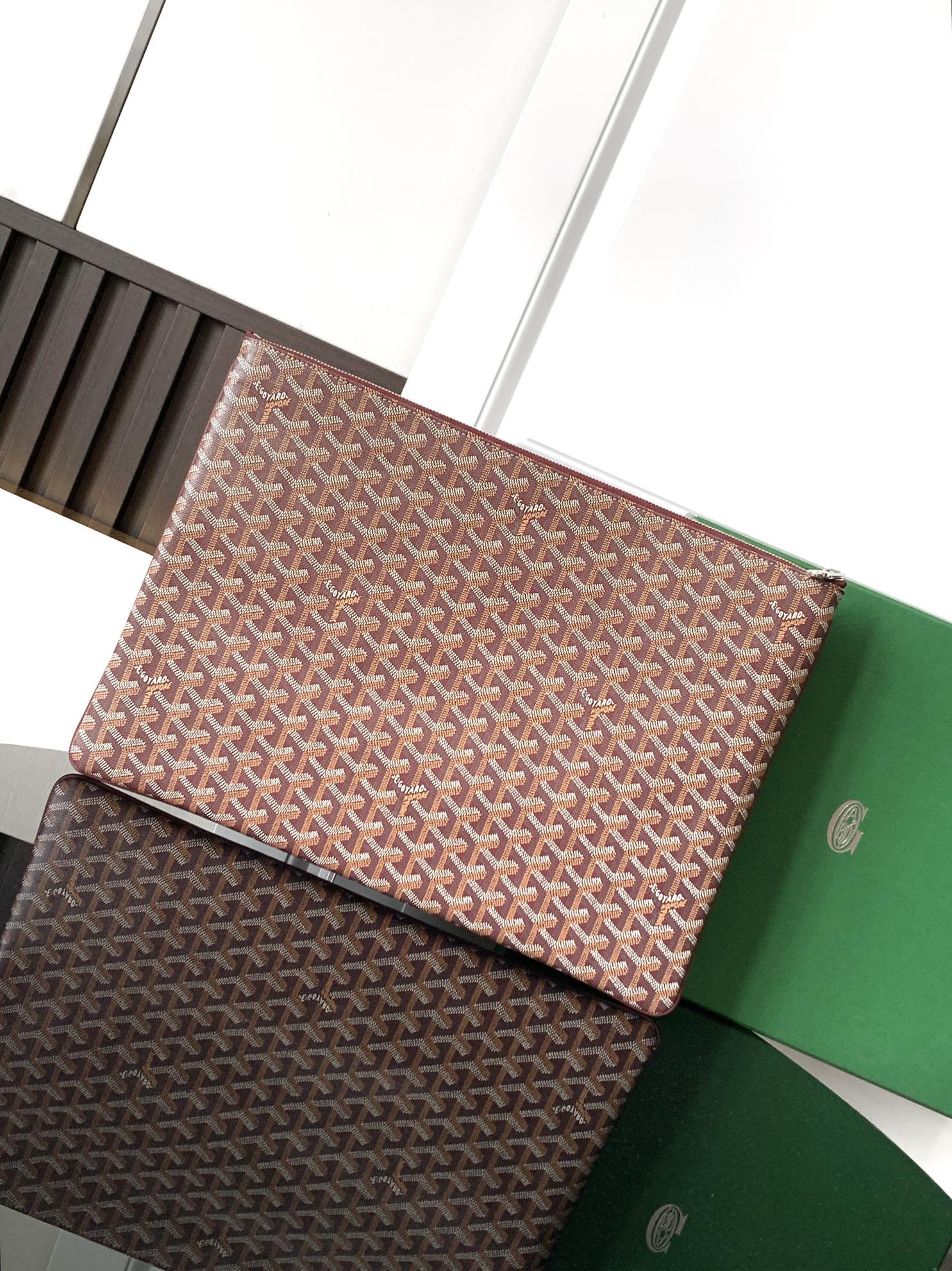 Goyard MGM手拿包可以用作办公室小袋