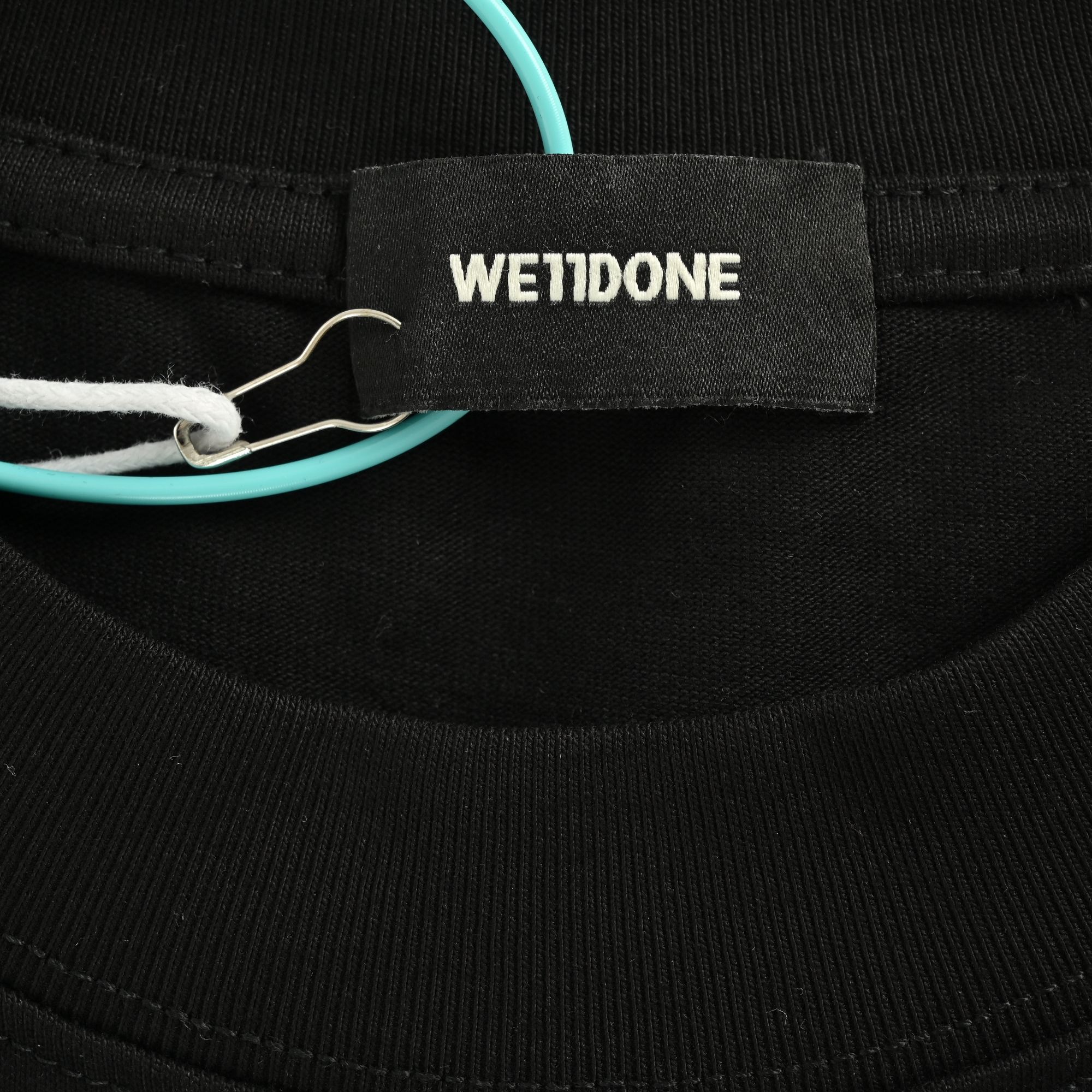 We11 done 黄景瑜明星同款双面牵手小熊印花短袖T恤 黑色 灰色-Chinese UA Cheap High Quatity Brand Clothes Bags handbags Sneakers wholesale wholesaler seller from China Factory suppliers Fashion Clothing Shoes best Quality Beautiful Price We11 done 黄景瑜明星同款双面牵手小熊印花短袖T恤 黑色 灰色