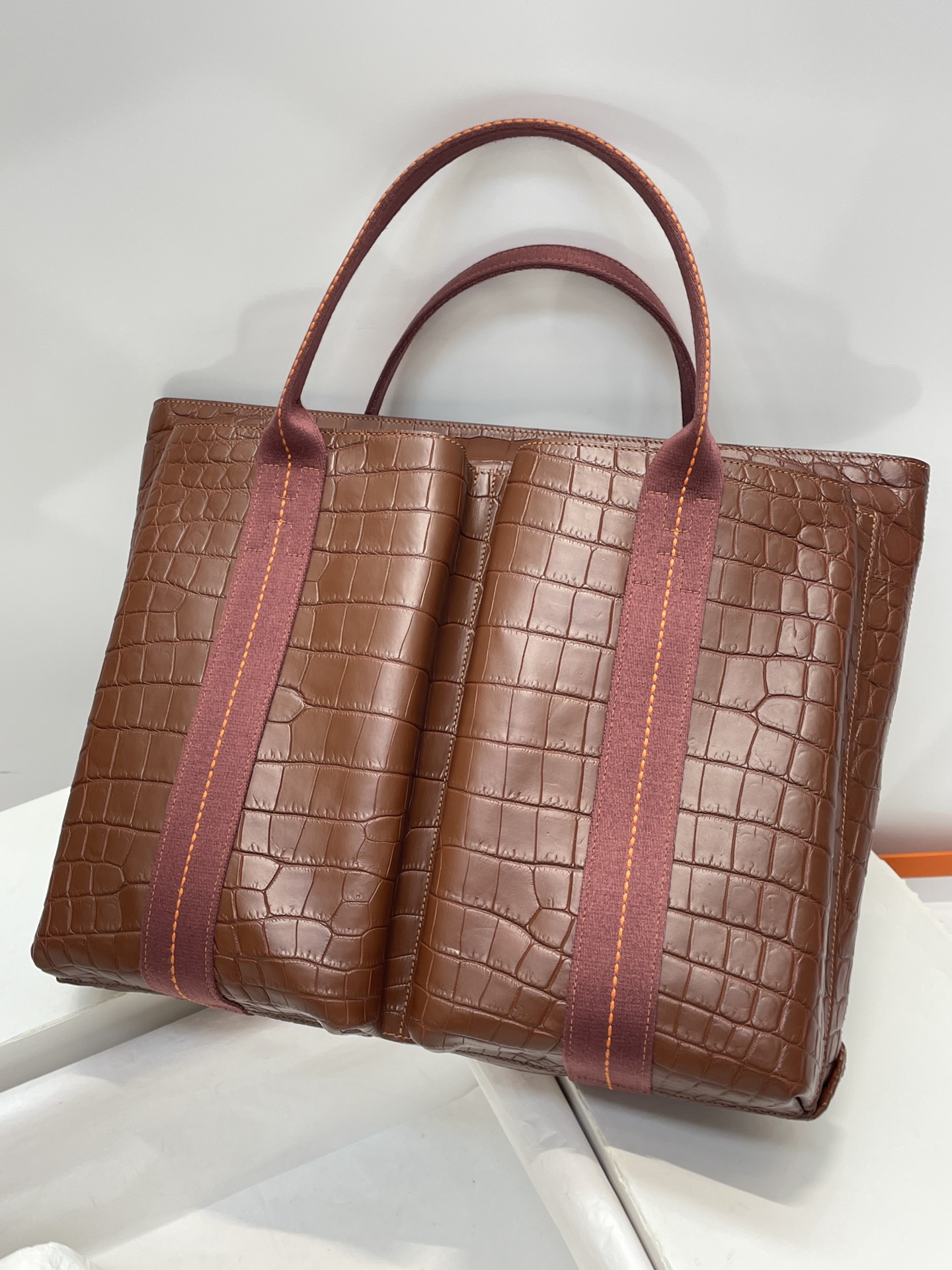 Hermès [Same style as H family] Hermes crocodile belly casual portable briefcase! Selected imported matte matte crocodile belly, sheepskin lining