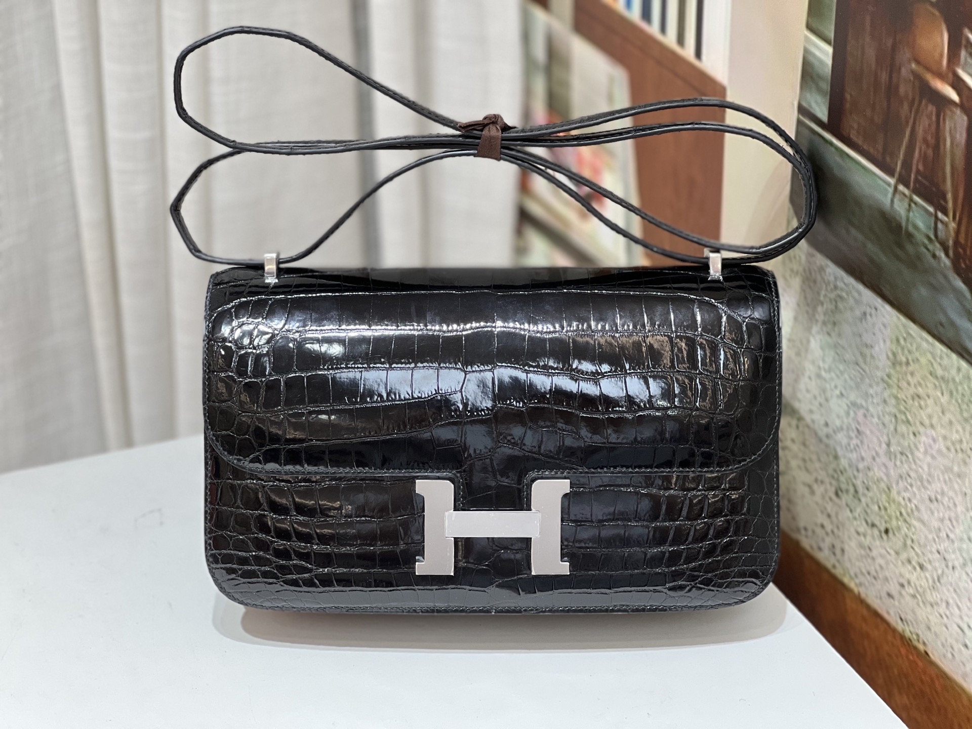 NO:698395,Kangkang 26CM. Black silver buckle, high-gloss Nile crocodile imported from Singapore, hand-stitched with wax thread, real stock ~, Hermes, hermes, Hermes,19860909康康26CM. 黑色 银扣 新加坡进口高光尼罗鳄 蜡线手缝 现货实拍～,爱马仕,hermes,Hermes,,Bag