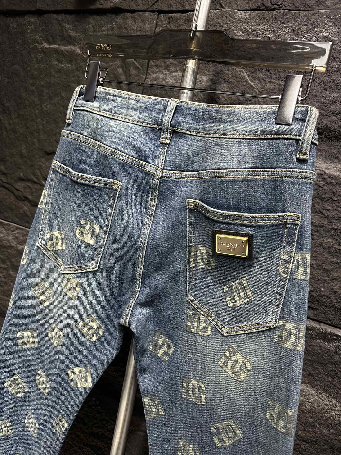 Dolce & Gabbana Jeans - All-Over Logo Print, Slim Fit, Premium Denim 10 i1746175662 4764 1