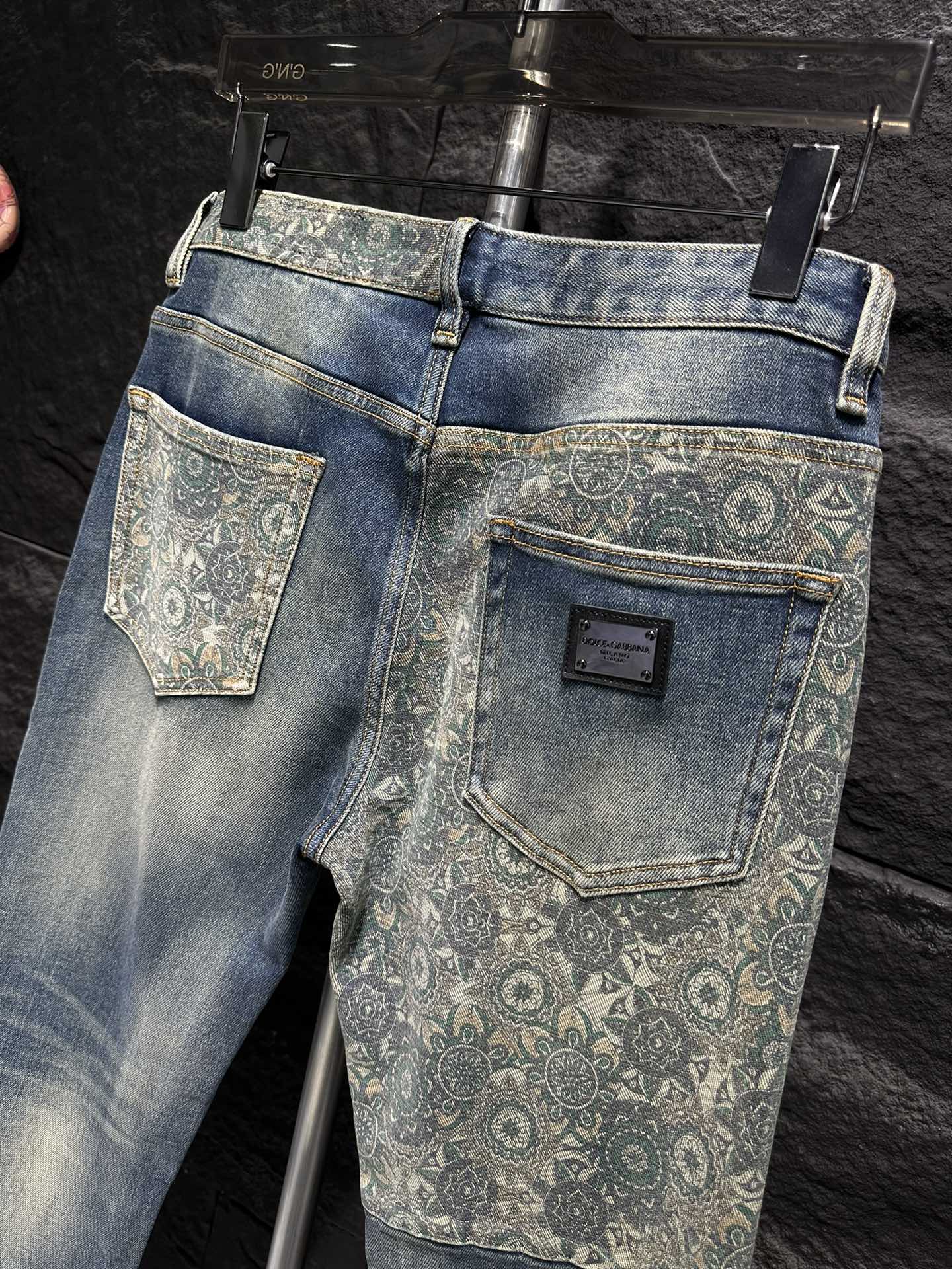 Dolce & Gabbana Denim Jeans with Paisley Panel and Cuffed Hem 10 i1746175714 8234 0