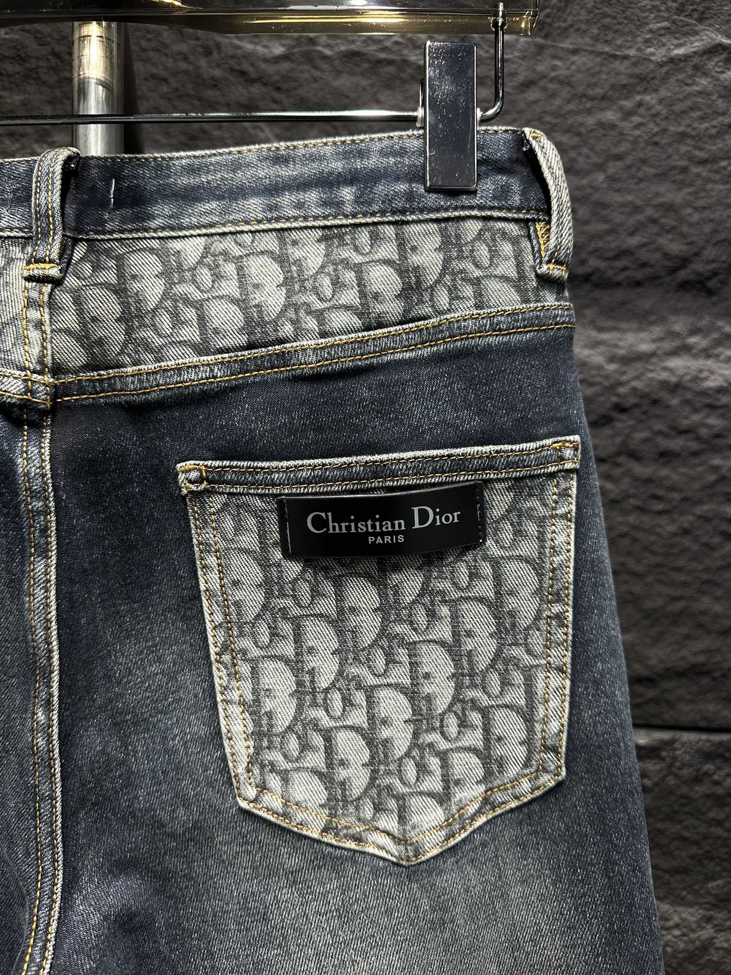 Dior Men's Jeans Blue Vintage Fashionable Slim Fit Denim Pants 10 i1746175887 762 5