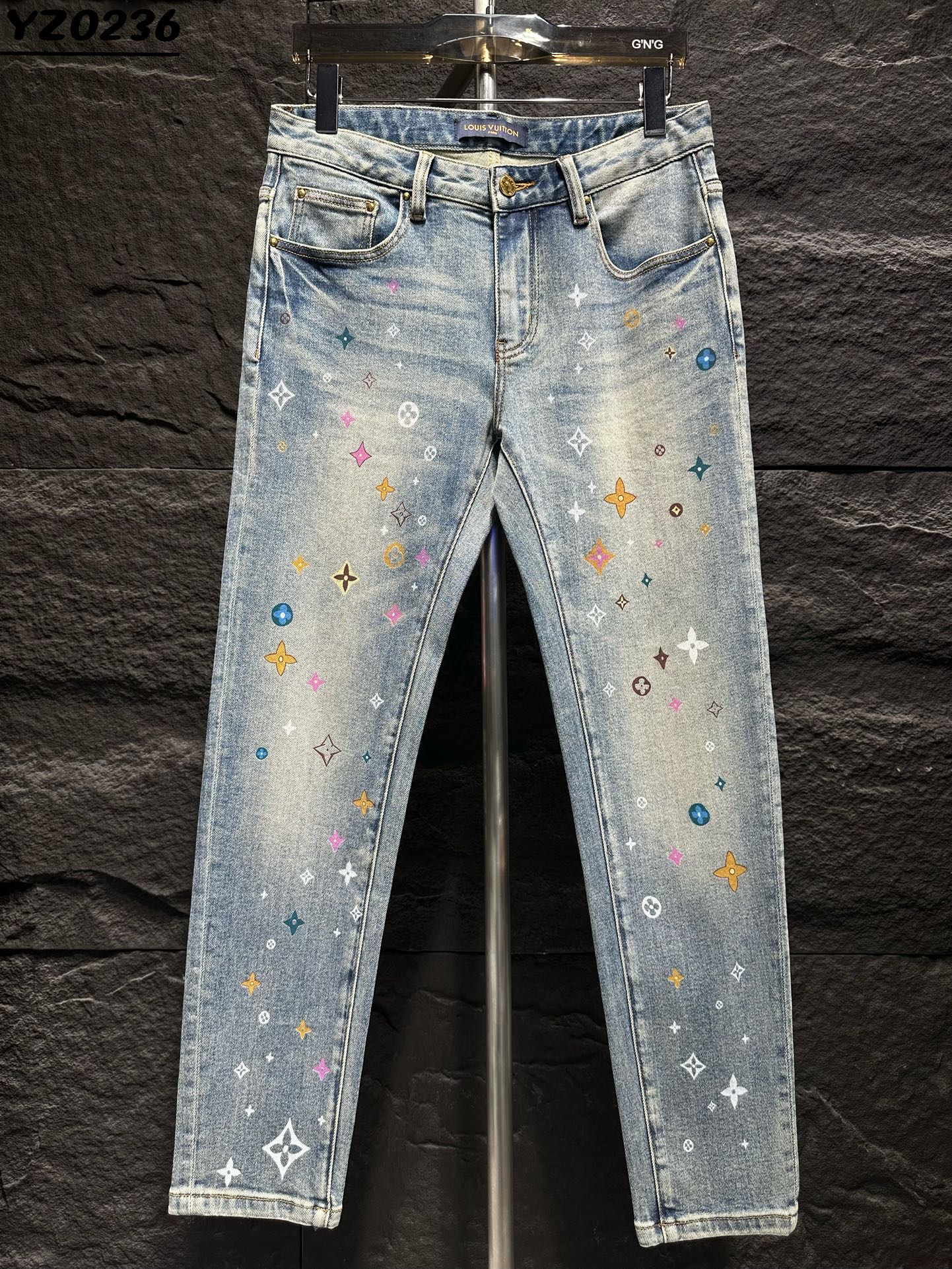 Louis Vuitton 2024 Jeans with Multicolor Signature Embroidery 2 i1746712478 7341 0