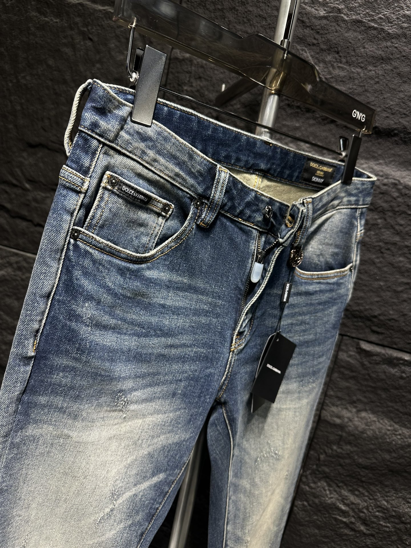 Dolce & Gabbana Jeans 2025 New Style, Denim Jeans for Men, Multiple Sizes Available 8 i1746712744 1190 0