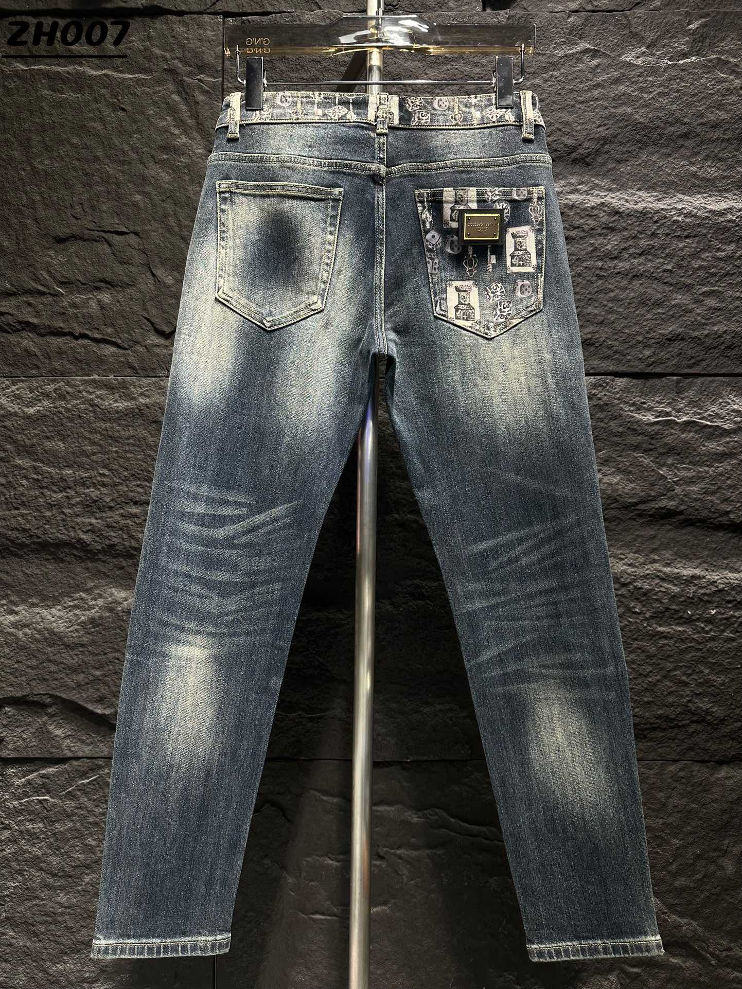 Dolce & Gabbana Men's Slim-Fit Jeans with Distressed Wash and Graphic Details 1 i1747044339 6636 0