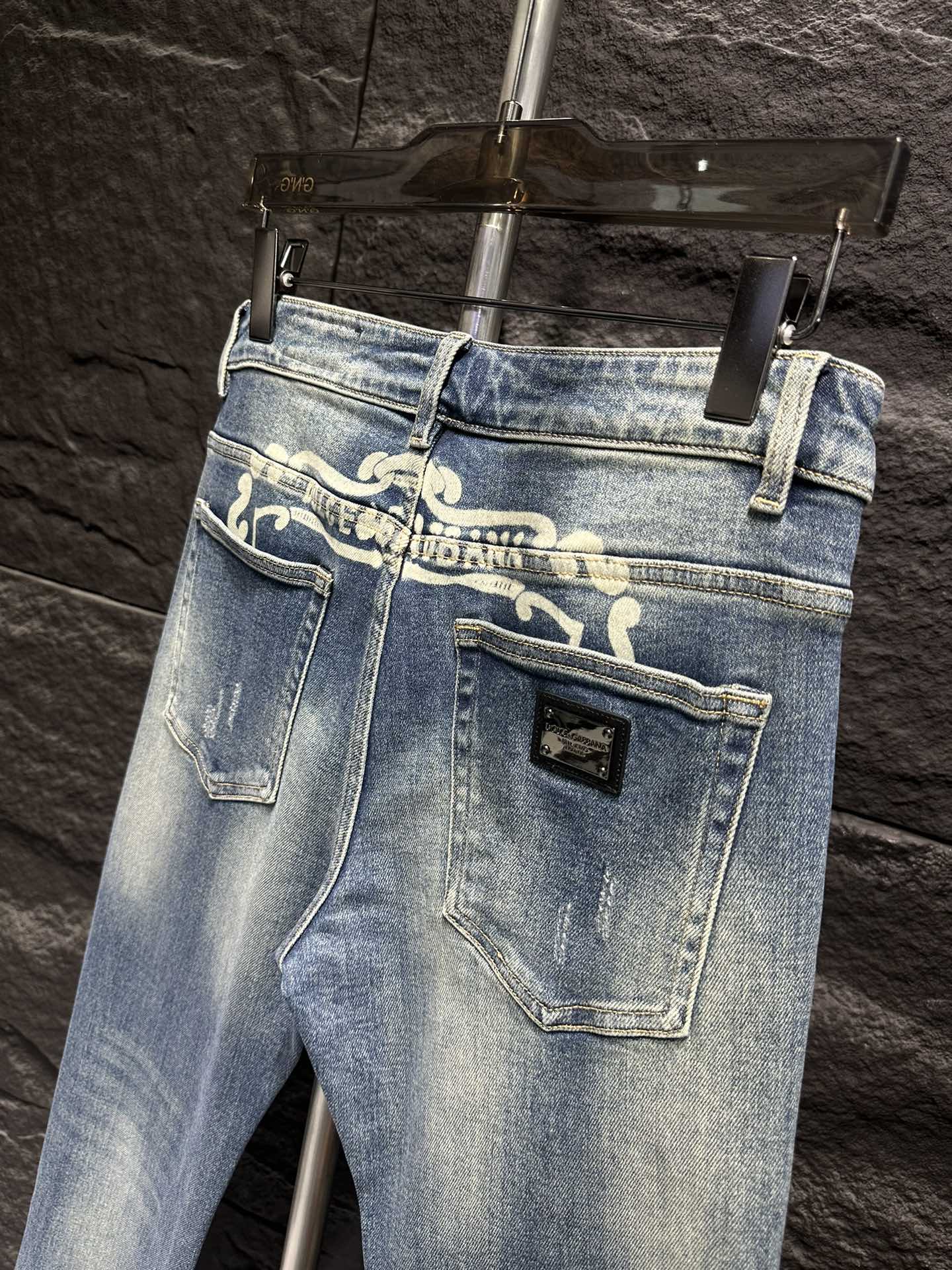 Dolce & Gabbana Jeans - Slim Fit Denim with Logo Detail - Sizes 29-38 10 i1747044407 1762 8