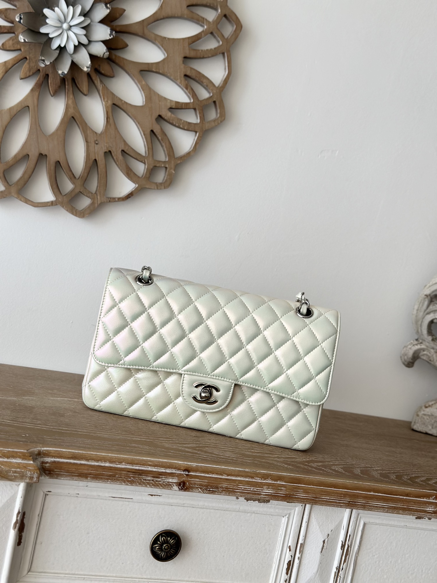 Chanel Classic Flap Bag Crossbody & Shoulder Bags Pink White Silver Hardware Sheepskin Fashion Chains