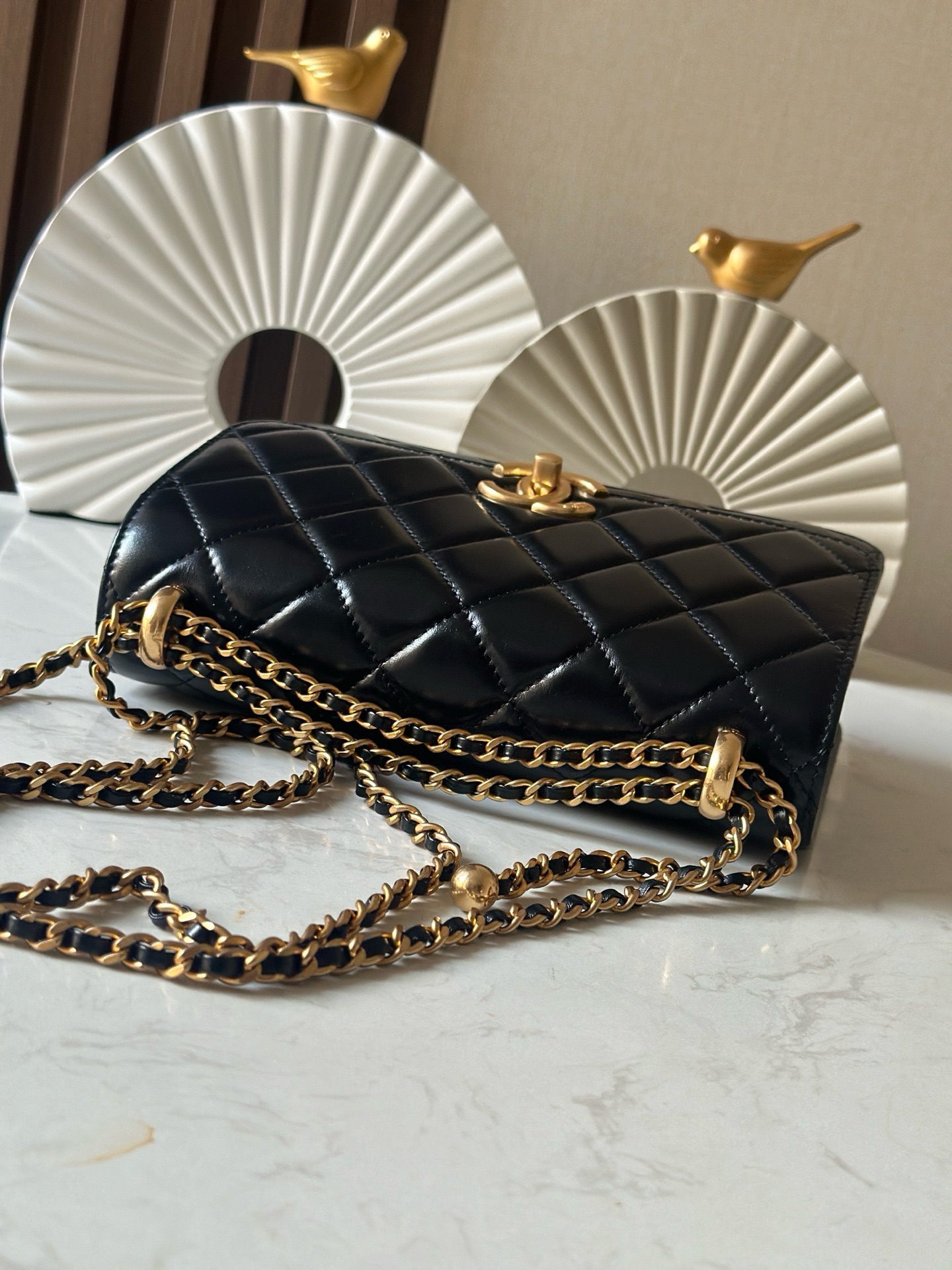 Chanel Style Black Leather Chain Bag Bags Chain Bag detail image 3 from source 776545