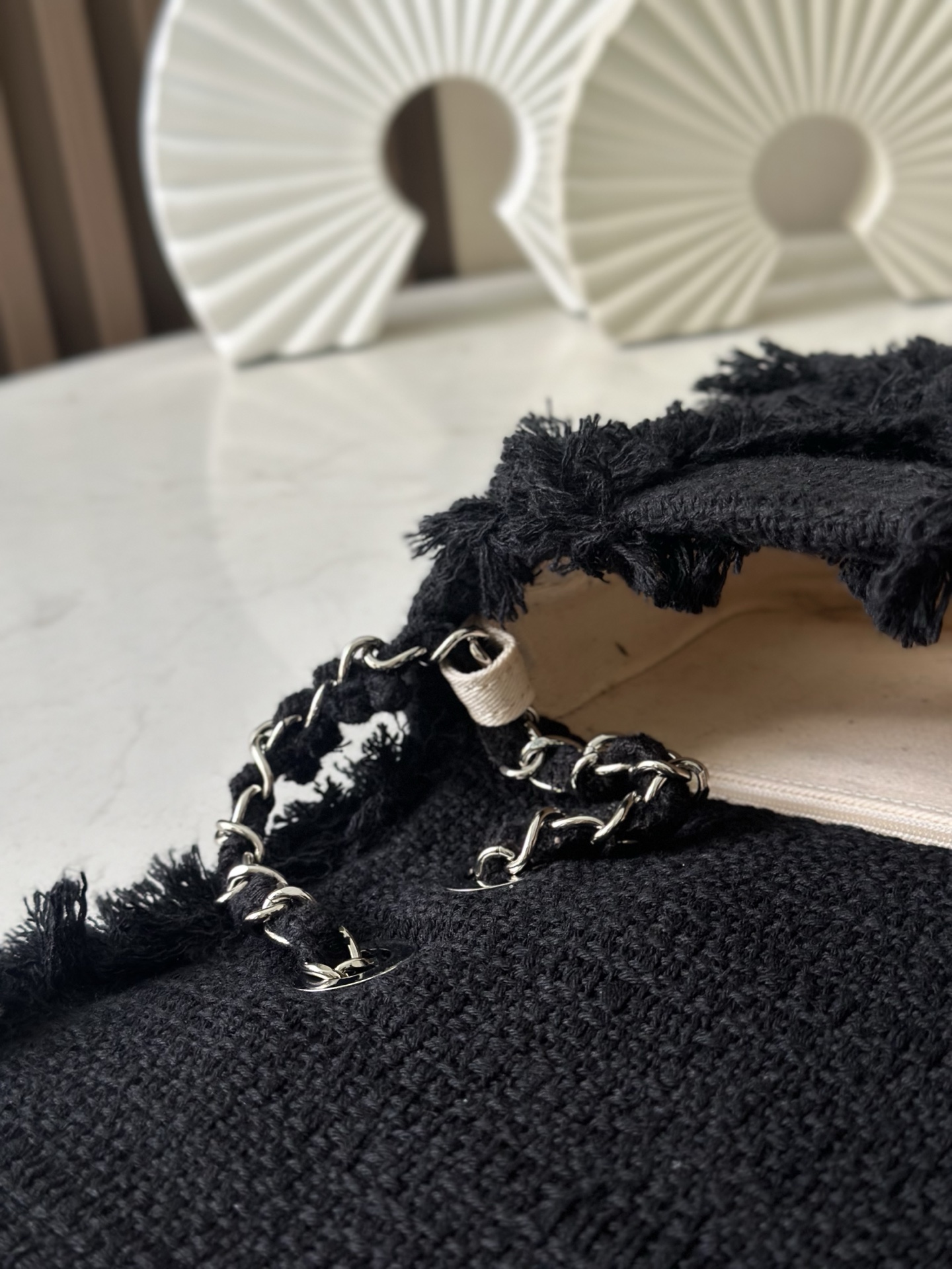 Chanel Style Black Bag style reference detail image 8 from source 776547