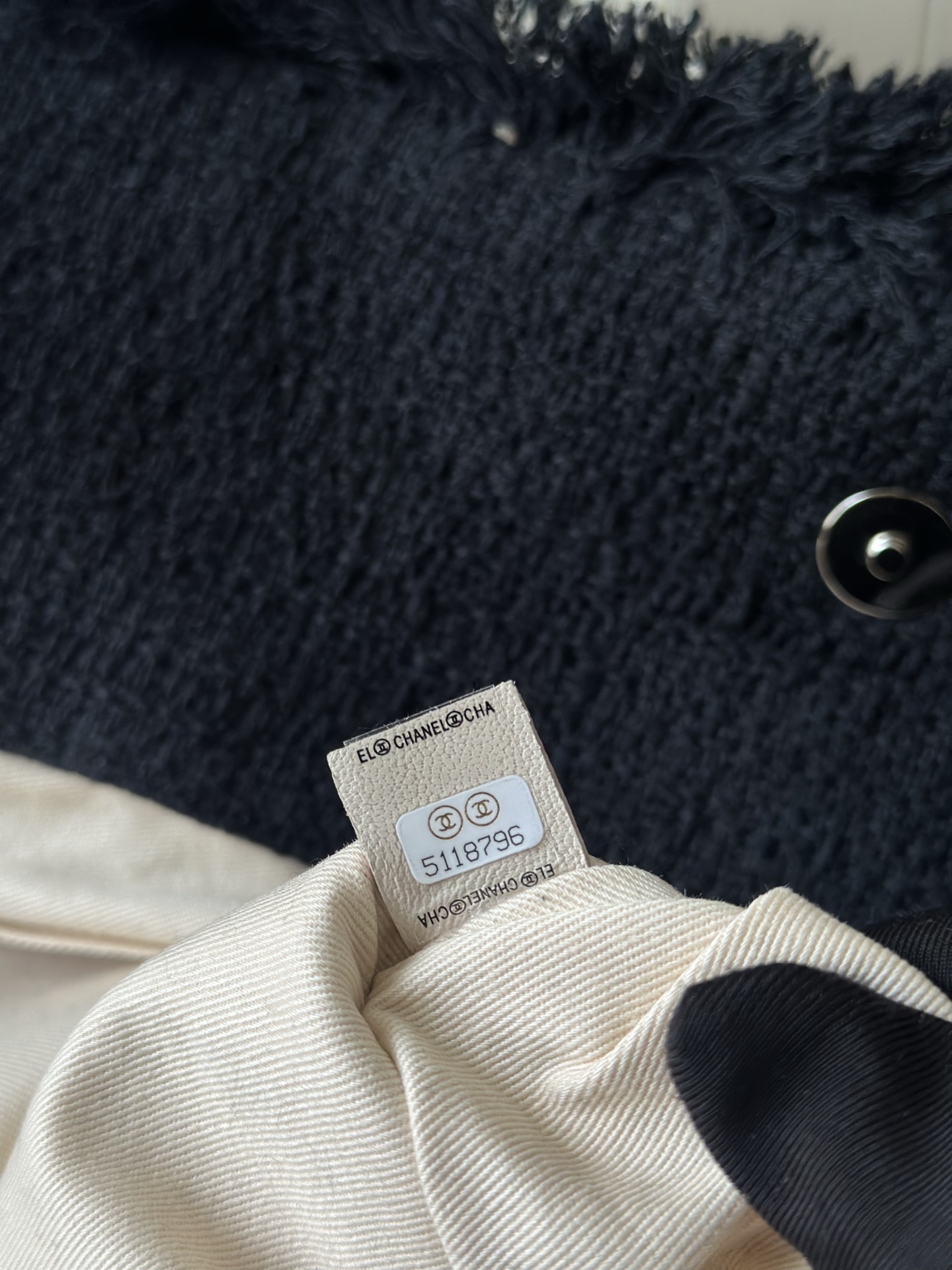 Chanel Style Black Tote Bag style reference detail image 9 from source 776549