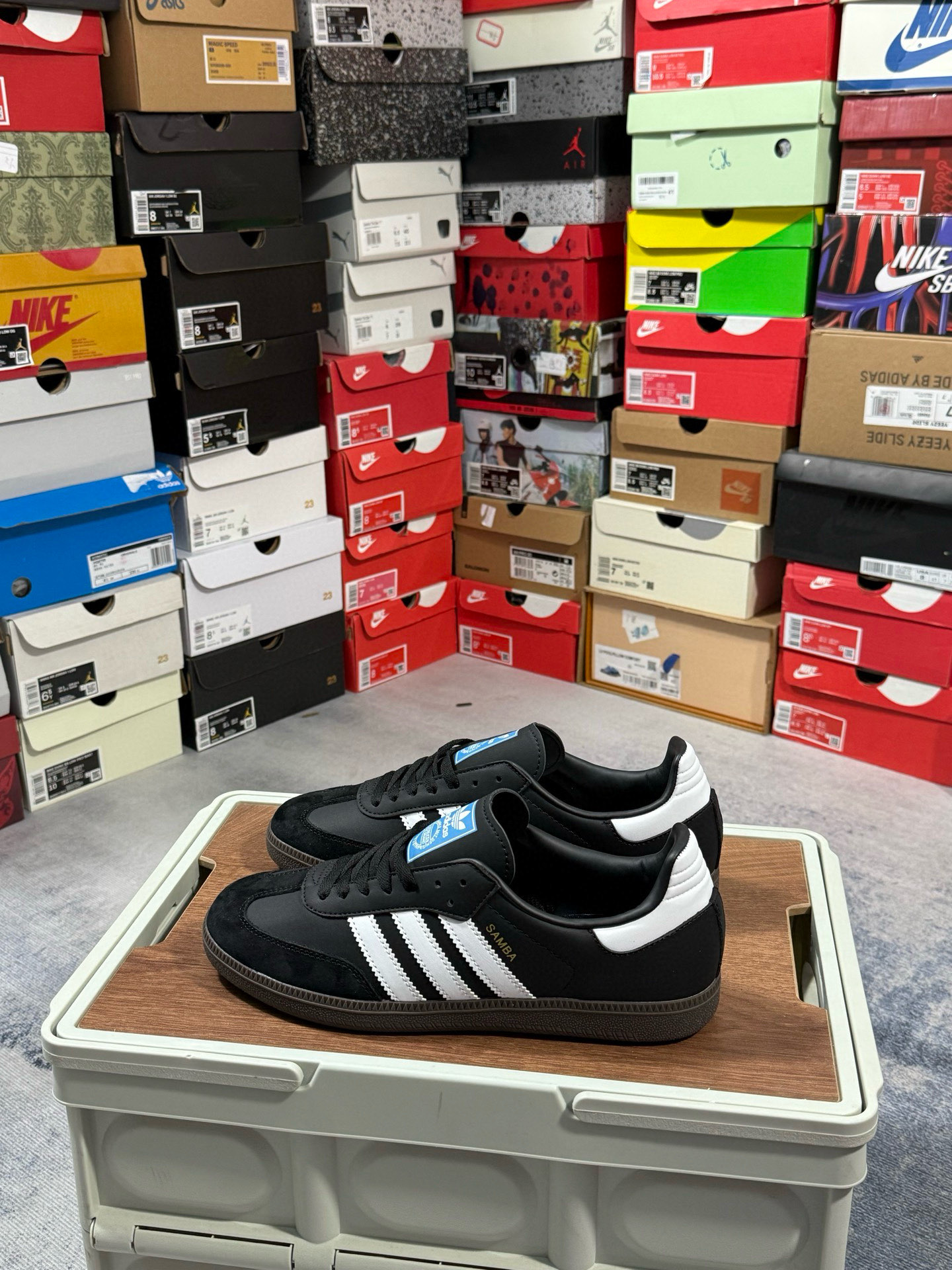 Adidas Originals Samba Vegan OG Black White Casual Sneakers IG1024 3 i1748328949451 974 0 2