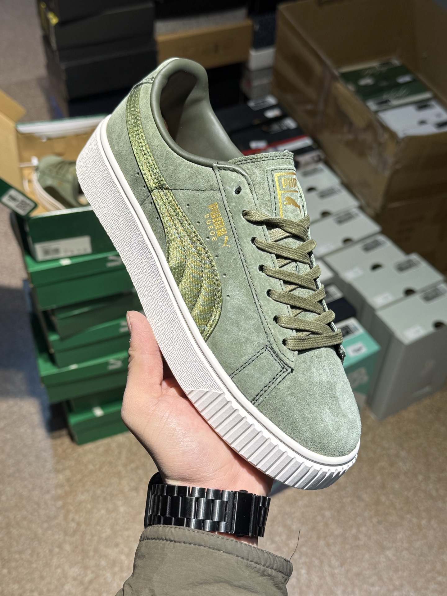 💰75 绿X特供🧨福利特价🧧
 Puma Bella UT Leather 彪马时尚休闲运动鞋 402186 07 尺码：35-45（半）