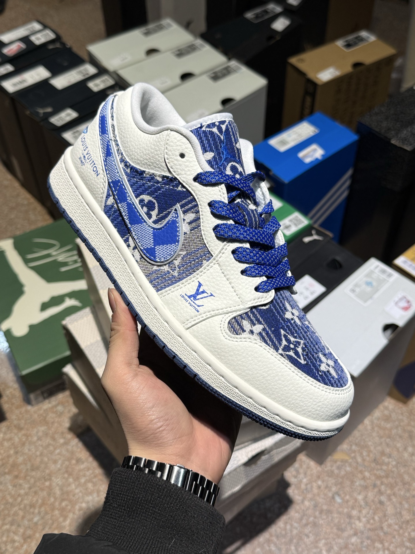 _dj39sa3v00q9FIIdwYsG7QYJBE_bKzVqqnXKiZA