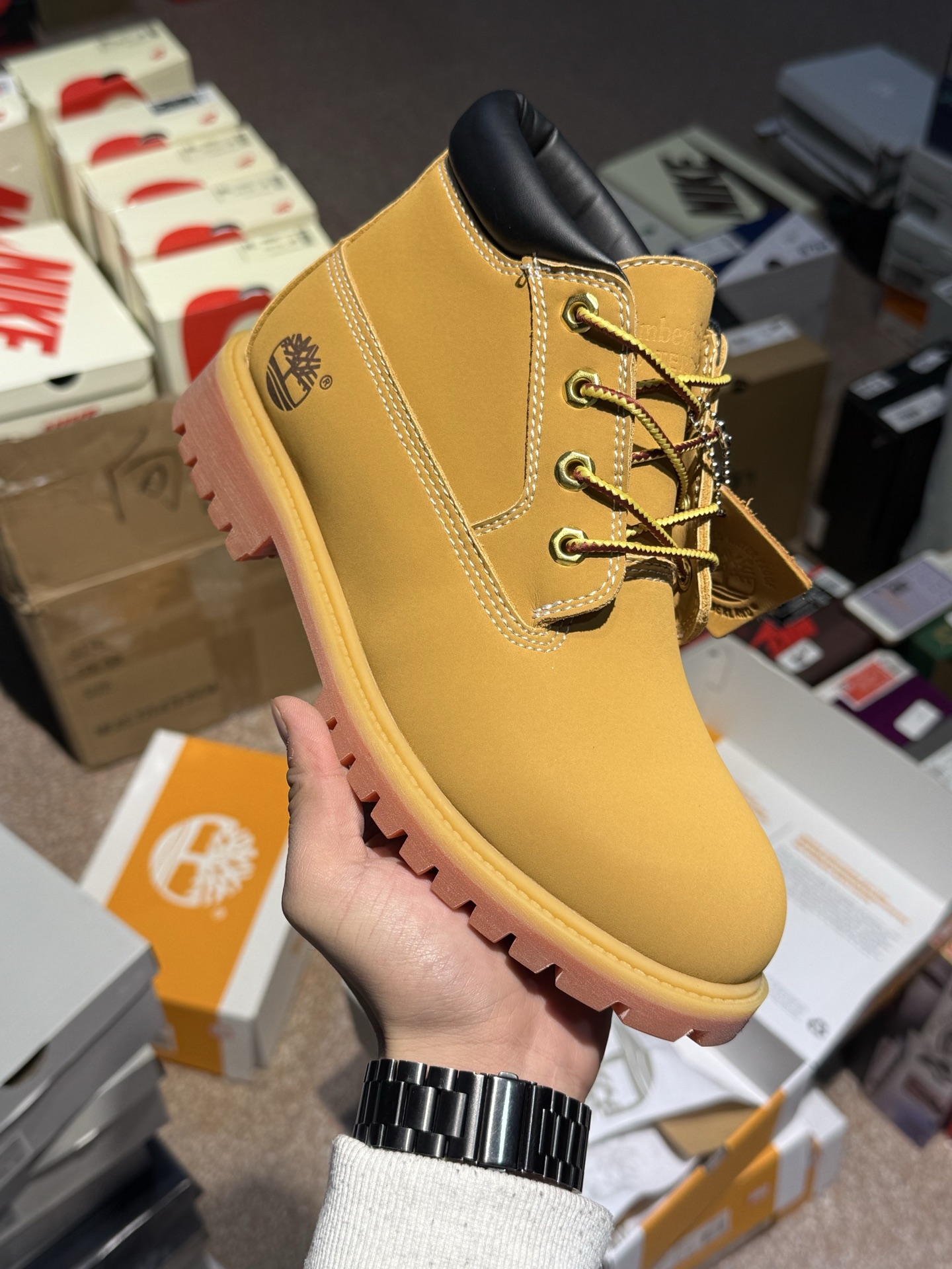 _dsw9sI6MdN_dtishsbcUBu81F2X7brmXeMwt4Pg