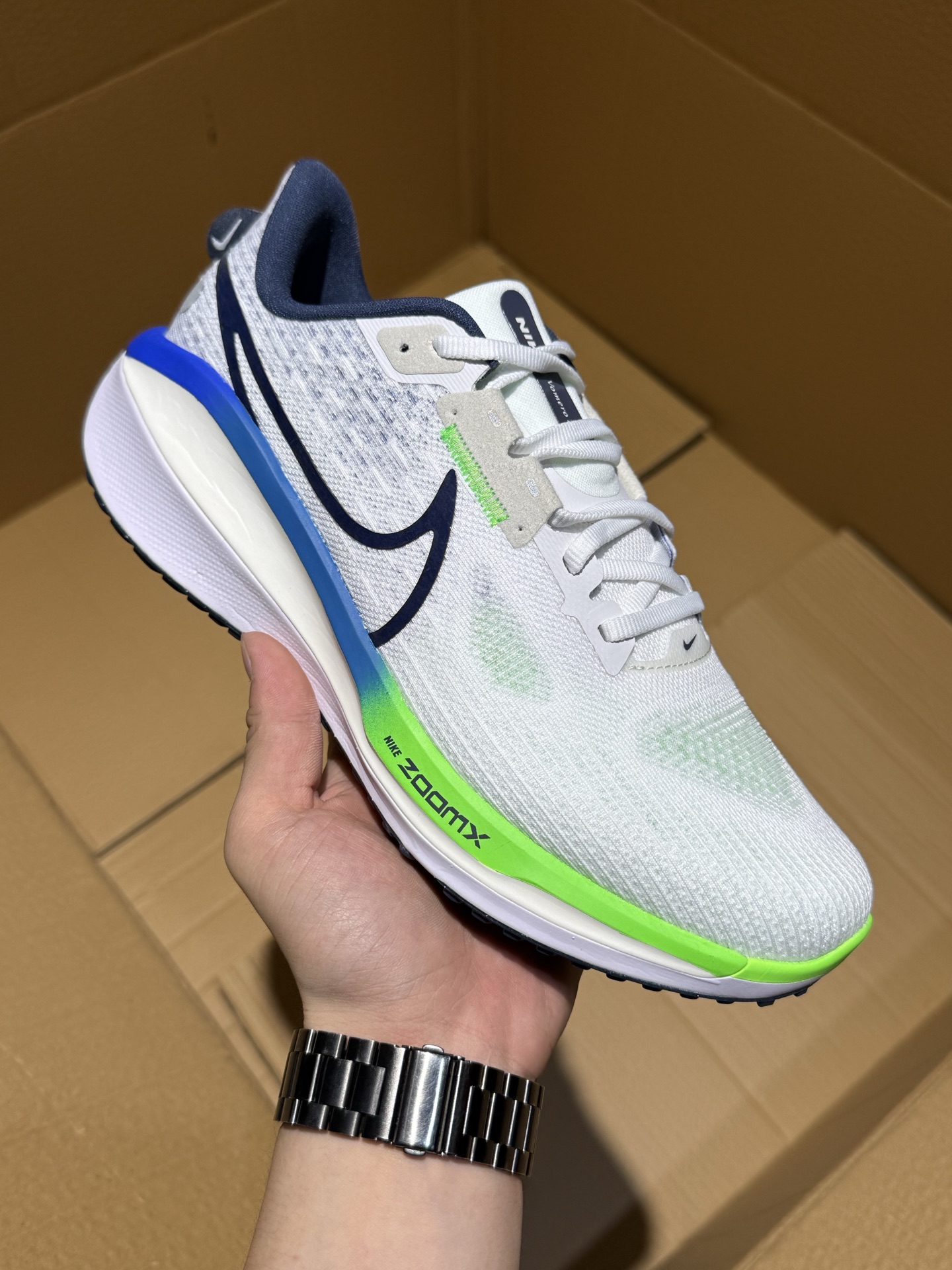 顶级货特价🛒🛒🛒 耐克NIKE Air Zoom Vomero 17真正的Zoom缓震科技嵌入如假包退,缓震大底带公司同步定位 尺码按库存报