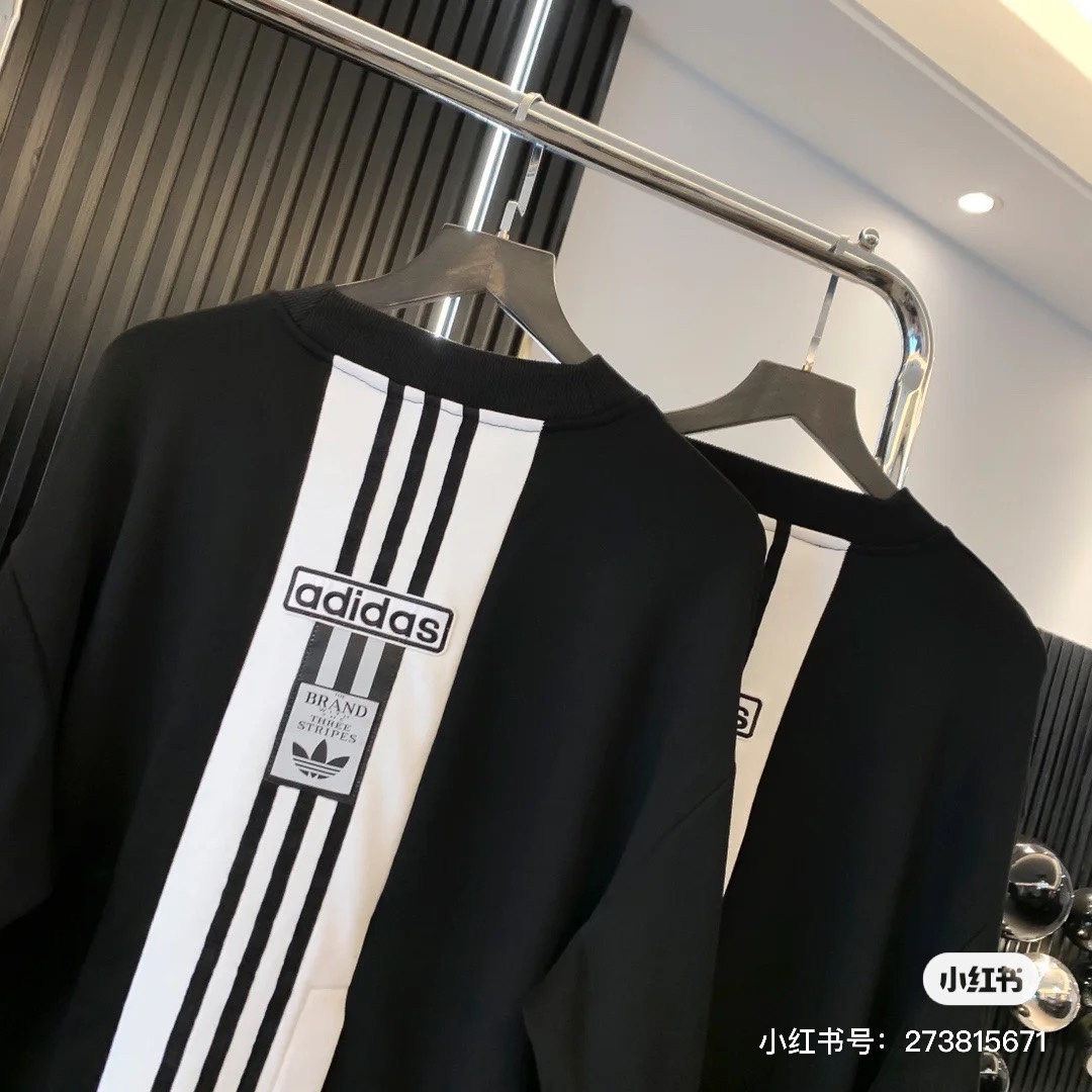 Adidas Adibreak Crew Vest: Classic Design with Logo Embroidery and Oversize Style - 图片 3