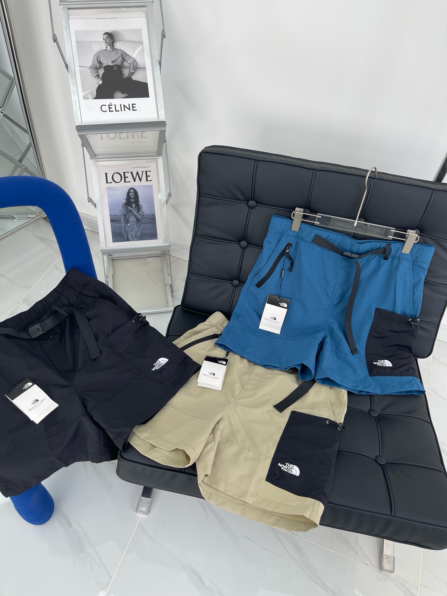 Japanese Outdoor Fashion Shorts with Integrated Belt and Lock Pockets High-end Japanese shorts combine outdoor performance with street style, featuring integrated belt, lock pockets, and comfortable fabric. - 图片 7