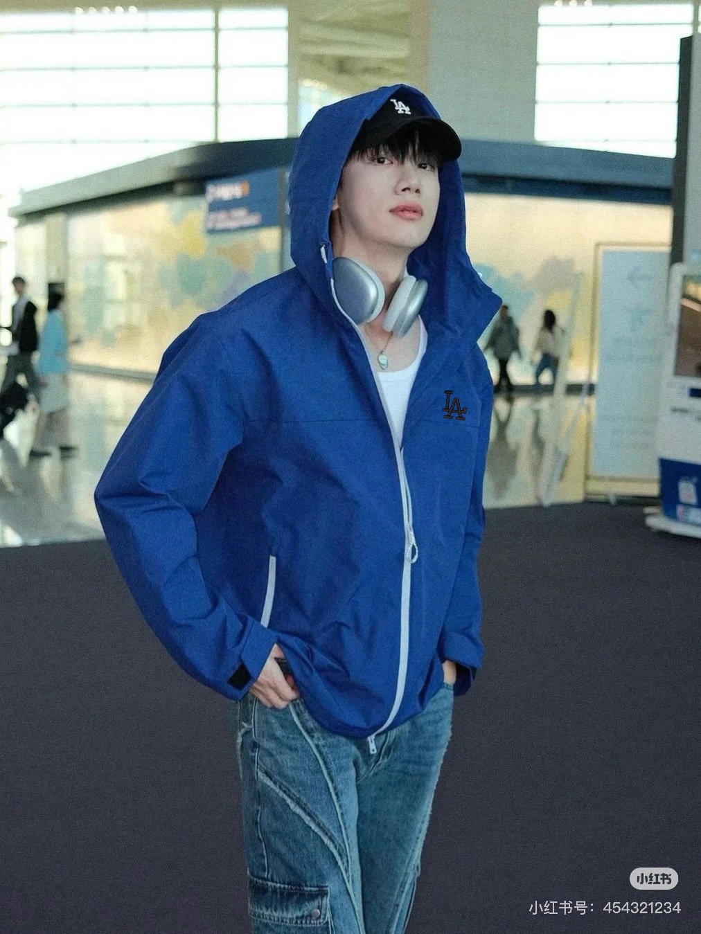 Trendy MLB New York Yankees 2024 Jacket and Hat for Couples – Stylish Autumn Fashion - 图片 3