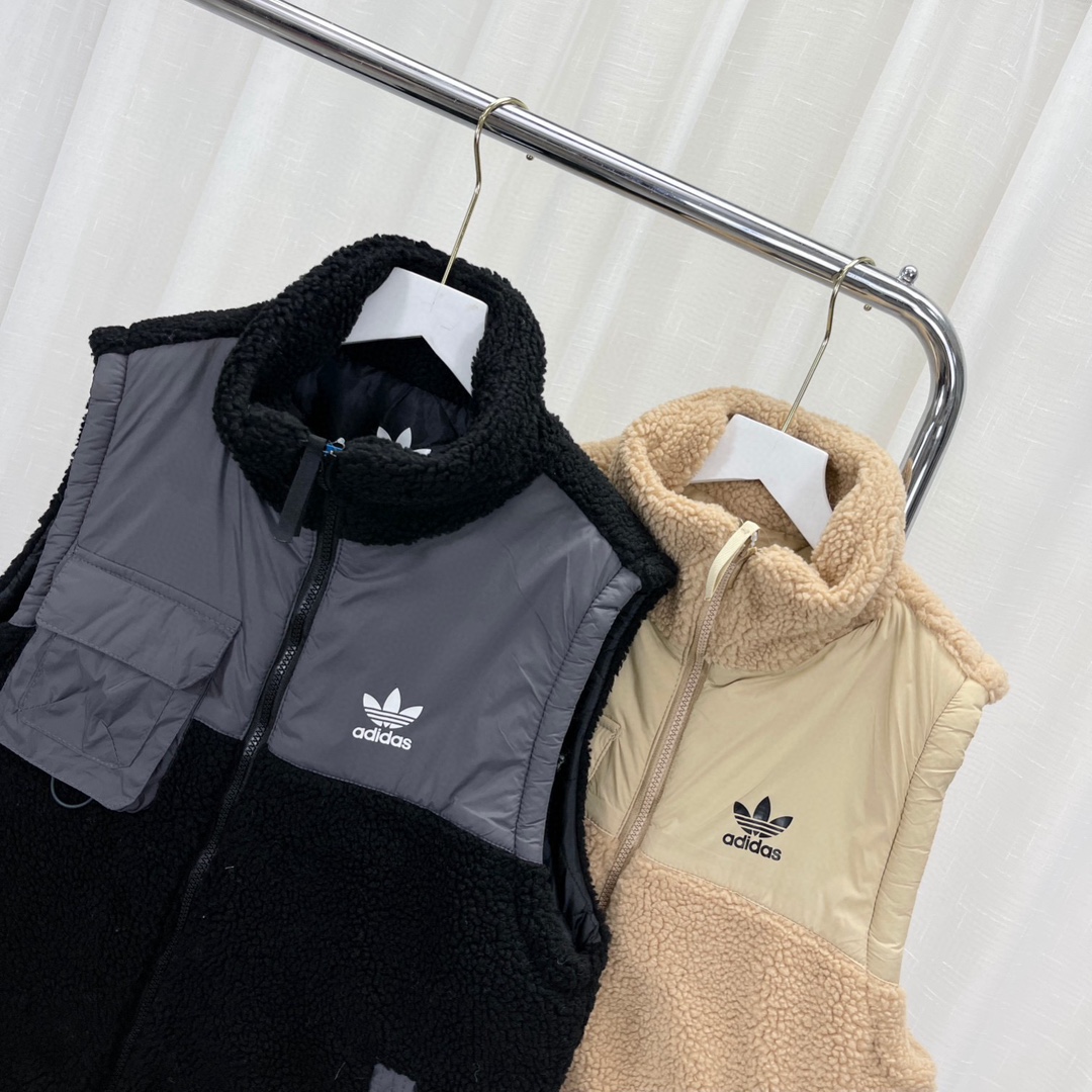 Adidas 24 Scrambling Horses Vest: Warm, Stylish, and Comfortable for Autumn/Winter - 图片 6