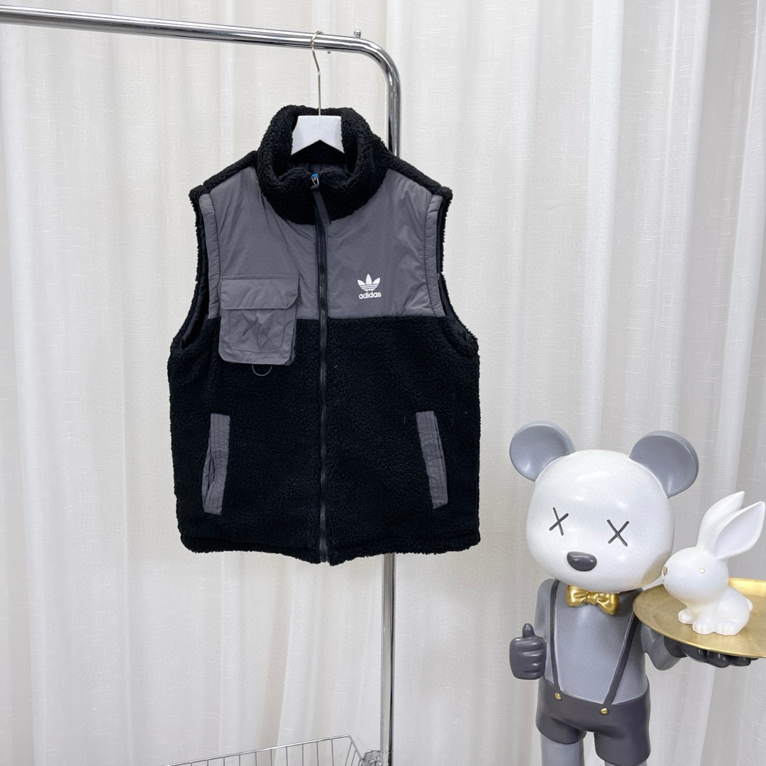 Adidas 24 Scrambling Horses Vest: Warm, Stylish, and Comfortable for Autumn/Winter - 图片 3