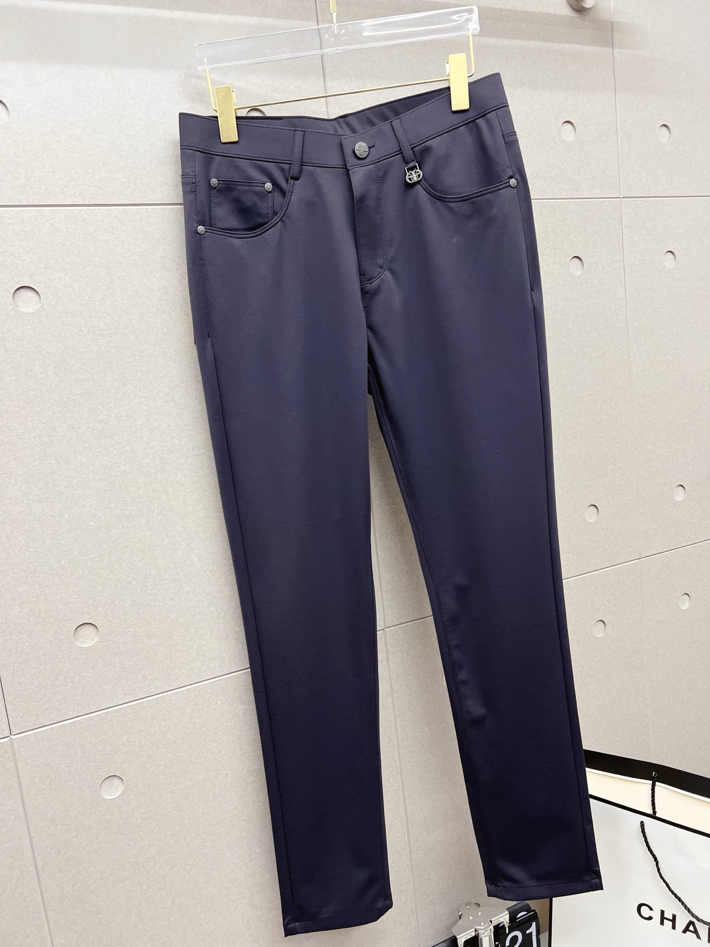 Dior Dior Customized T-Pants 2025SS: Advanced, Comfortable, Prominent, Customized Gold Works - 图片 3