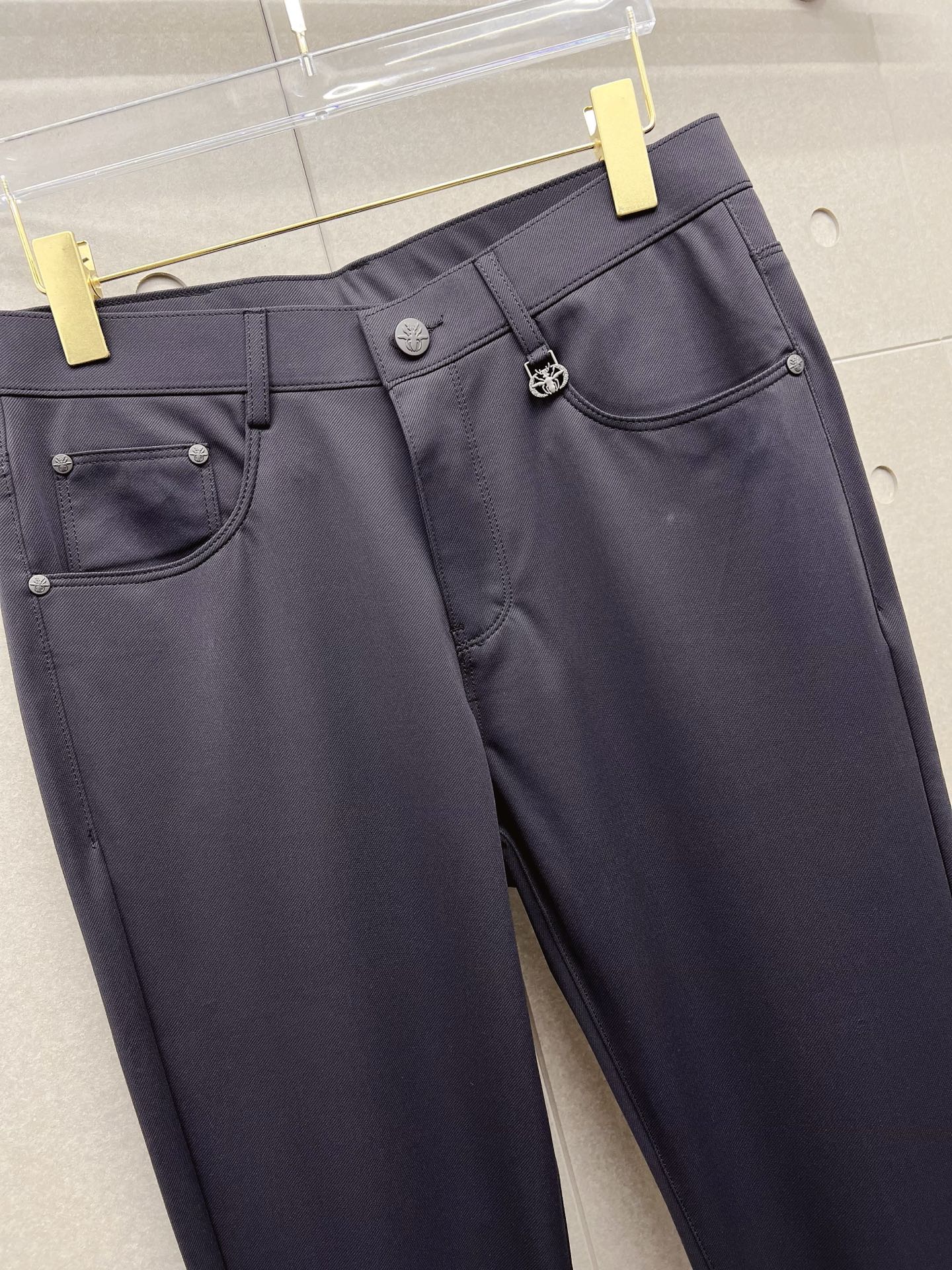 Dior Dior Customized T-Pants 2025SS: Advanced, Comfortable, Prominent, Customized Gold Works - 图片 4