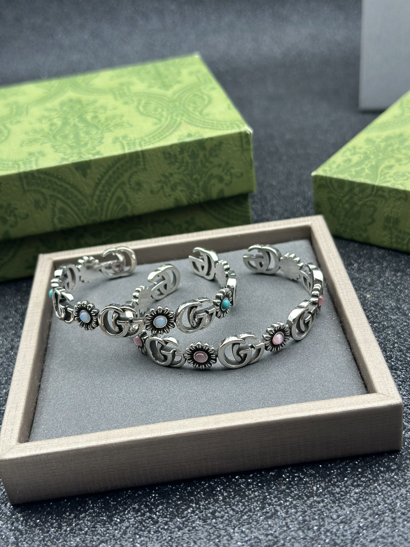 NO:105264,The counter hits, direct sales from manufacturers, the counter to the version Guuc* hits, jewelry boutique19860909专柜爆款 厂家直销 专柜对版 Guuc*爆款手环,饰品精品,Jewelry