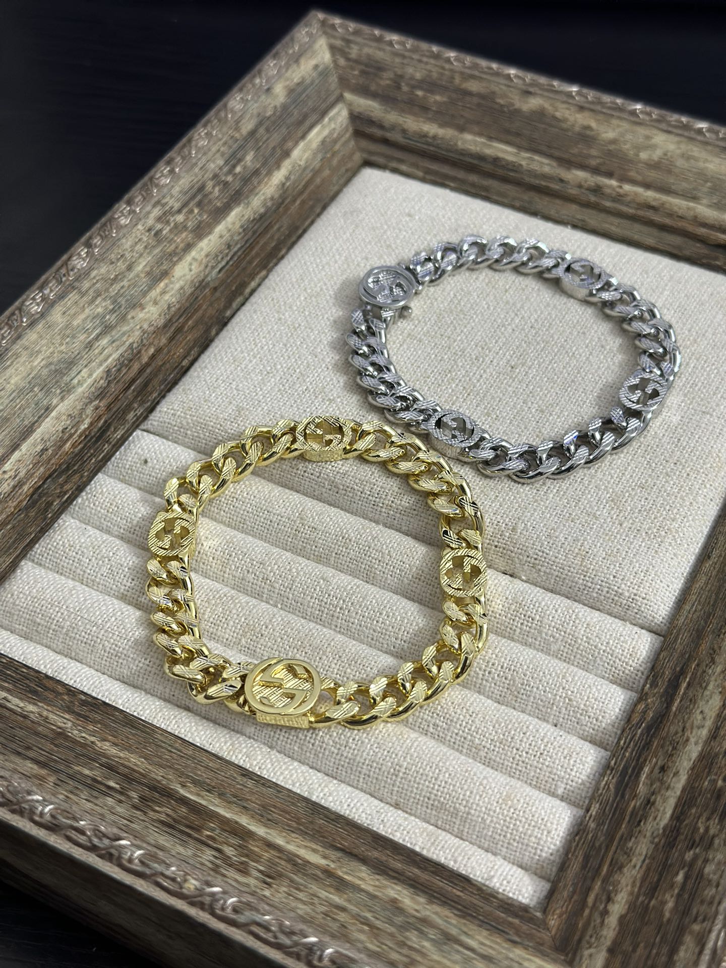 NO:107177,Special counter hits, exclusive styles, Guuc* new bracelet, jewelry boutique, bracelet19860909专柜爆款 独家款式 Guuc*新款手链,饰品精品,bracelet,Jewelry