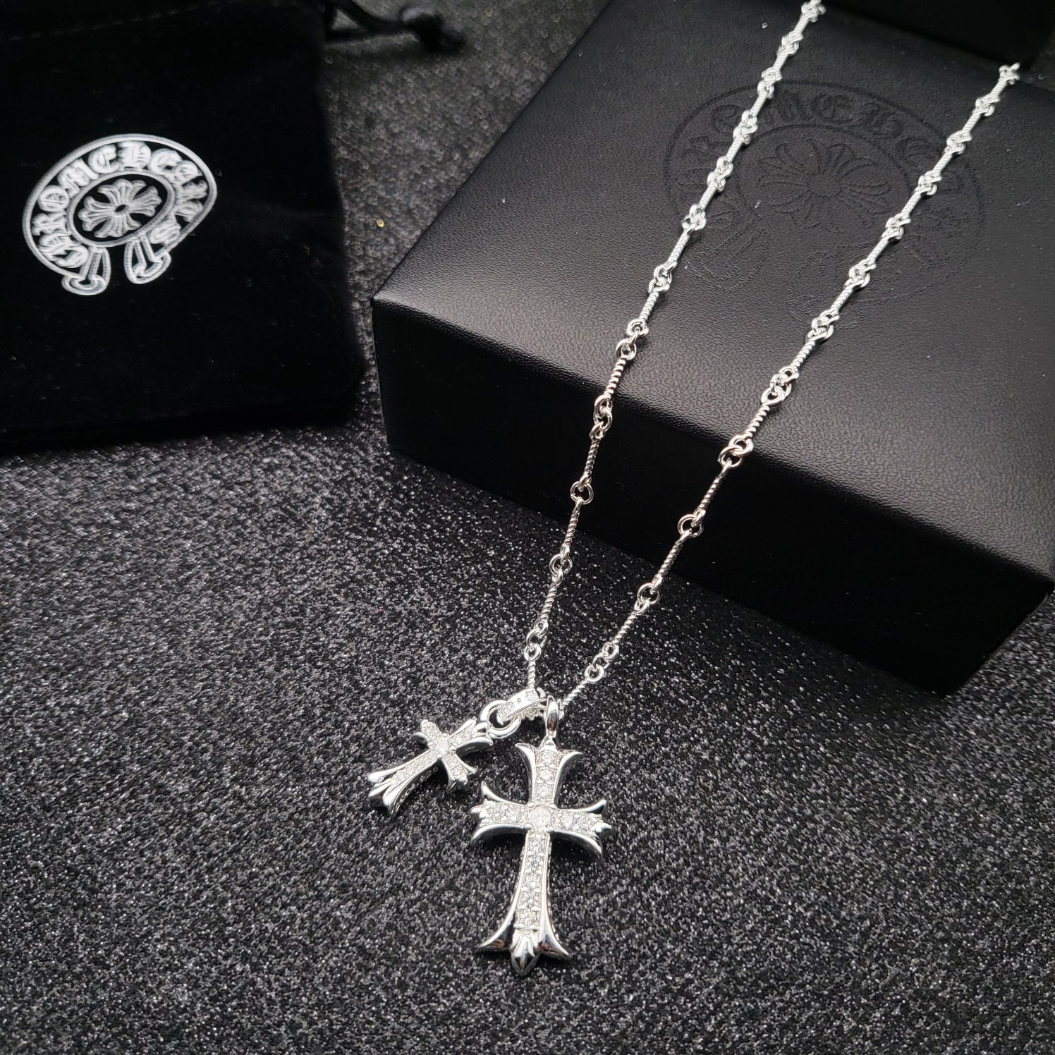 NO:110786,Croxin counter hits, direct sales price of the manufacturer, original one to one replica of the same style as men and women, Croxin necklace, jewelry boutique, chrome hearts, necklace19860909克罗心专柜爆款 厂家直销价 原版一比一复刻 男女同款 克罗心项链,饰品精品,chrome hearts,necklace,Jewelry