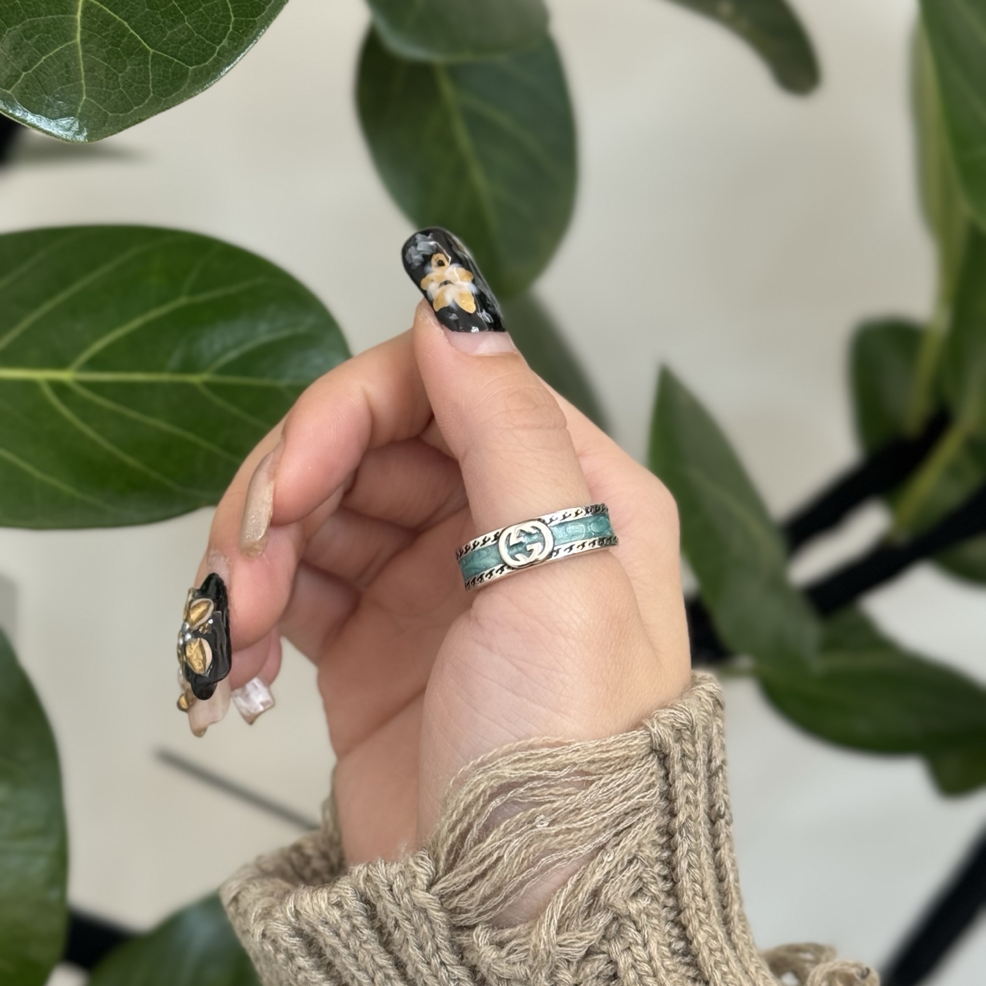 NO:664023,Gucci ring (Christmas hot model) The same style as the star Anger Forest series, textured double G purely handmade craftsmanship, jewelry boutique, gucci, ring19860909古驰戒指（圣诞爆款） 明星同款Anger Forest系列 质感双G纯手工制作工艺,饰品精品,gucci,ring,Jewelry